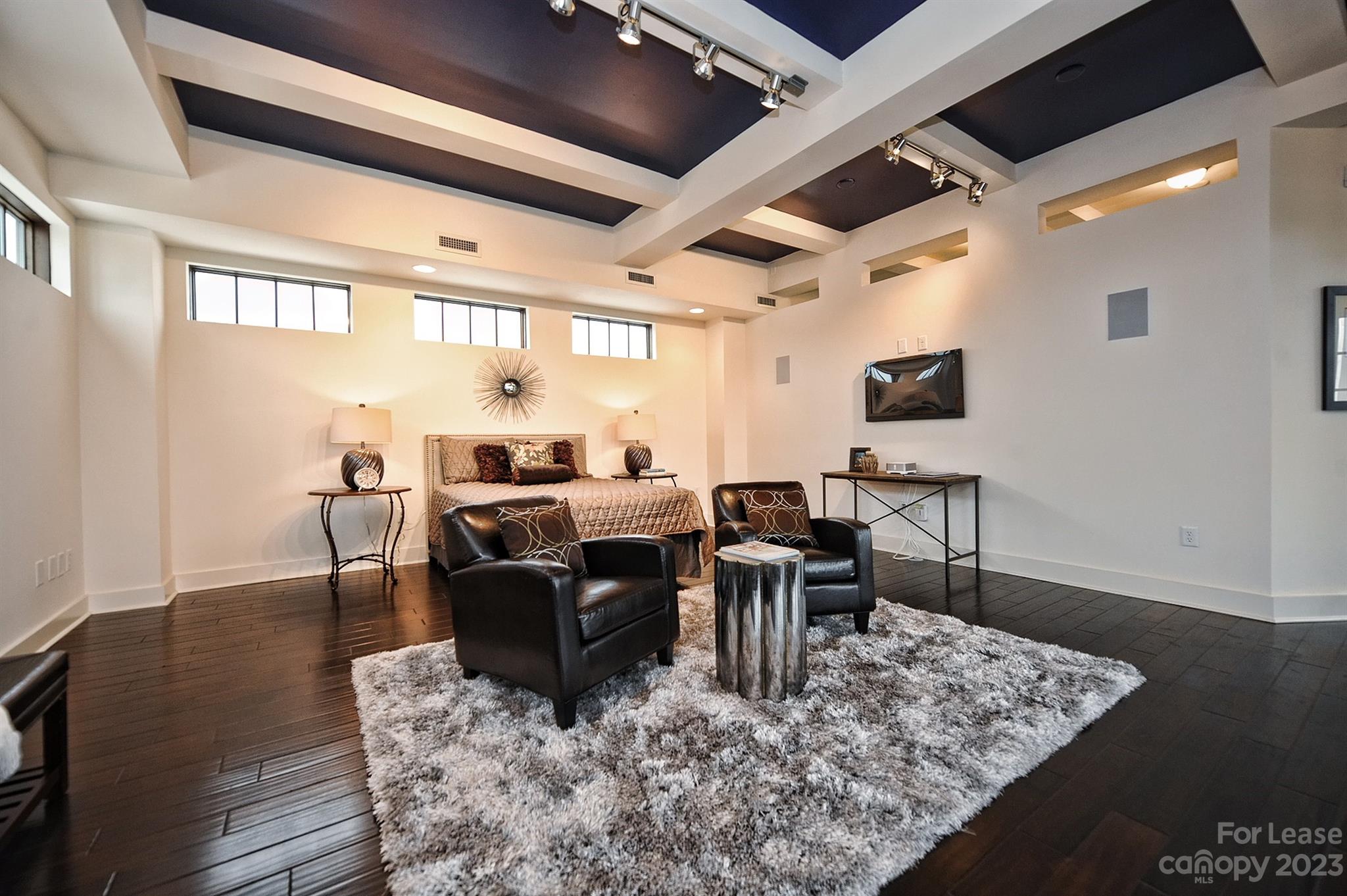 715 N Graham Street Unit: 603