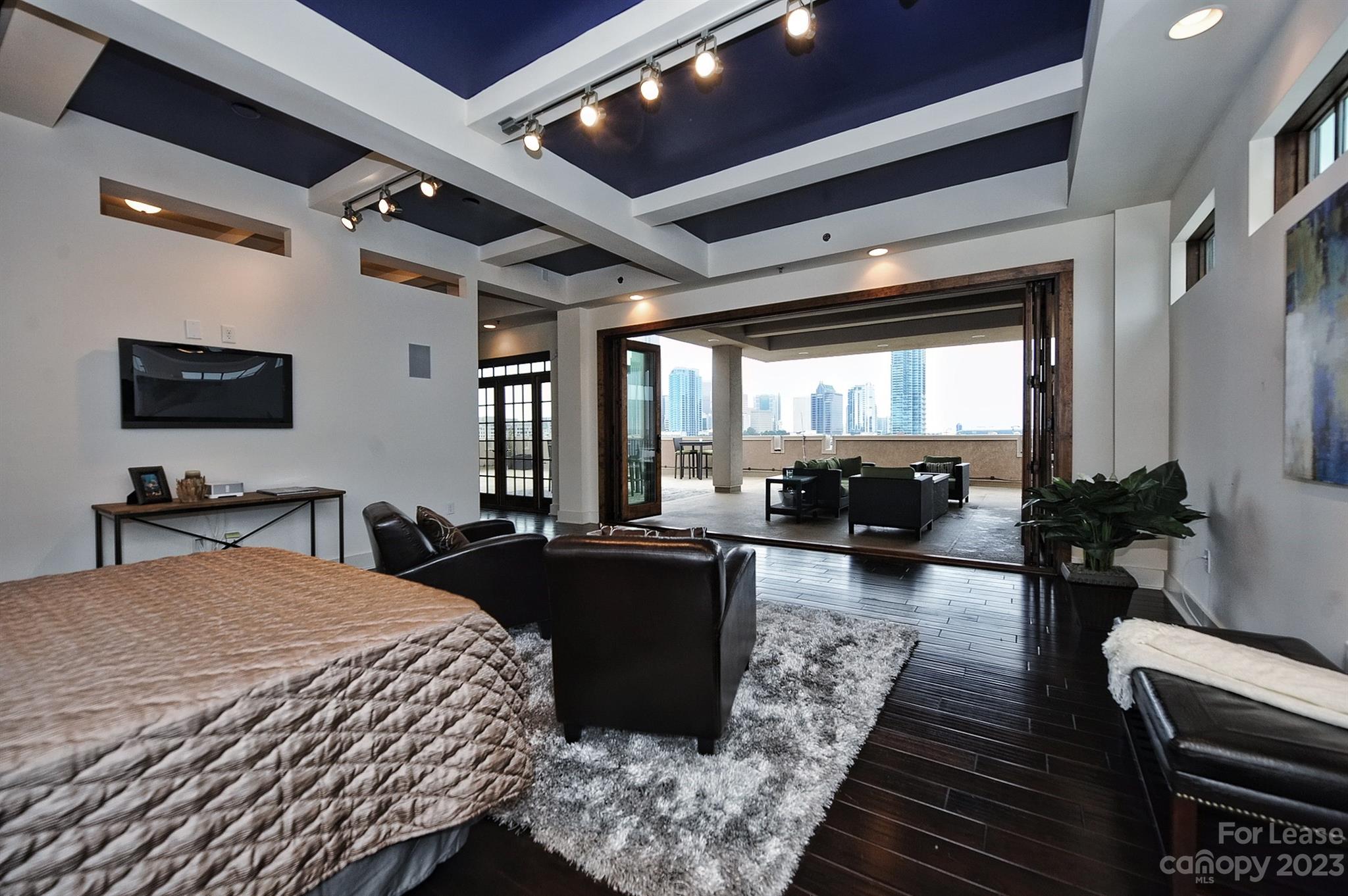 715 N Graham Street Unit: 603