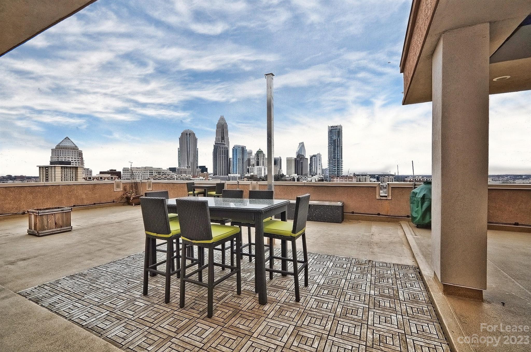 715 N Graham Street Unit: 603