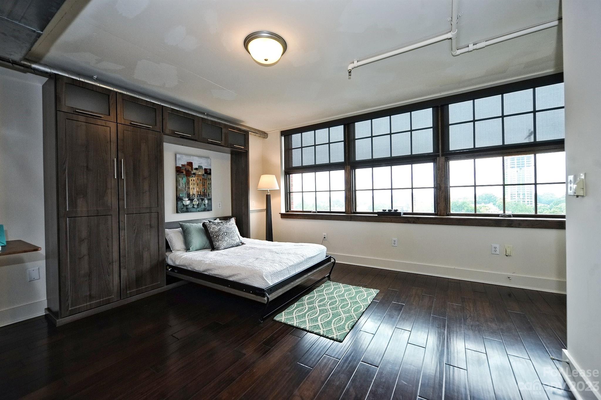 715 N Graham Street Unit: 603