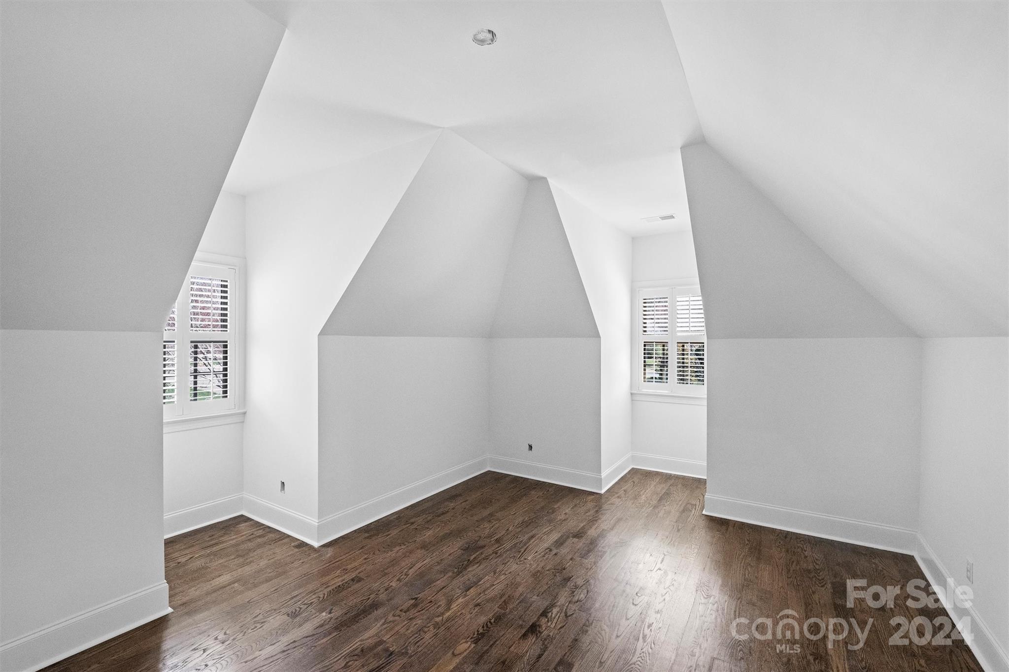 18578 Carnegie Overlook Boulevard