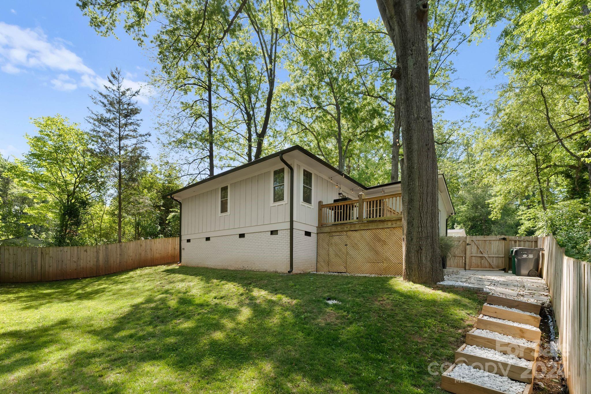 1837 Camp Greene Street