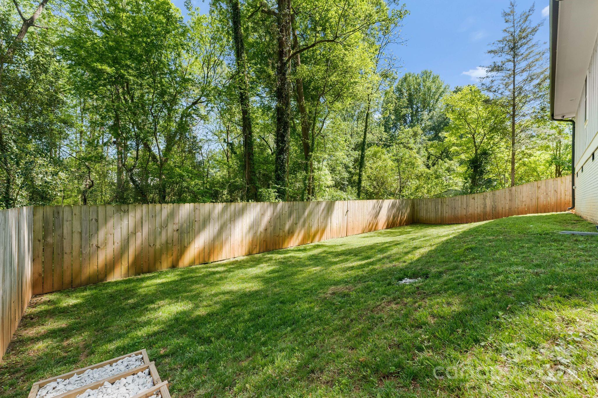 1837 Camp Greene Street