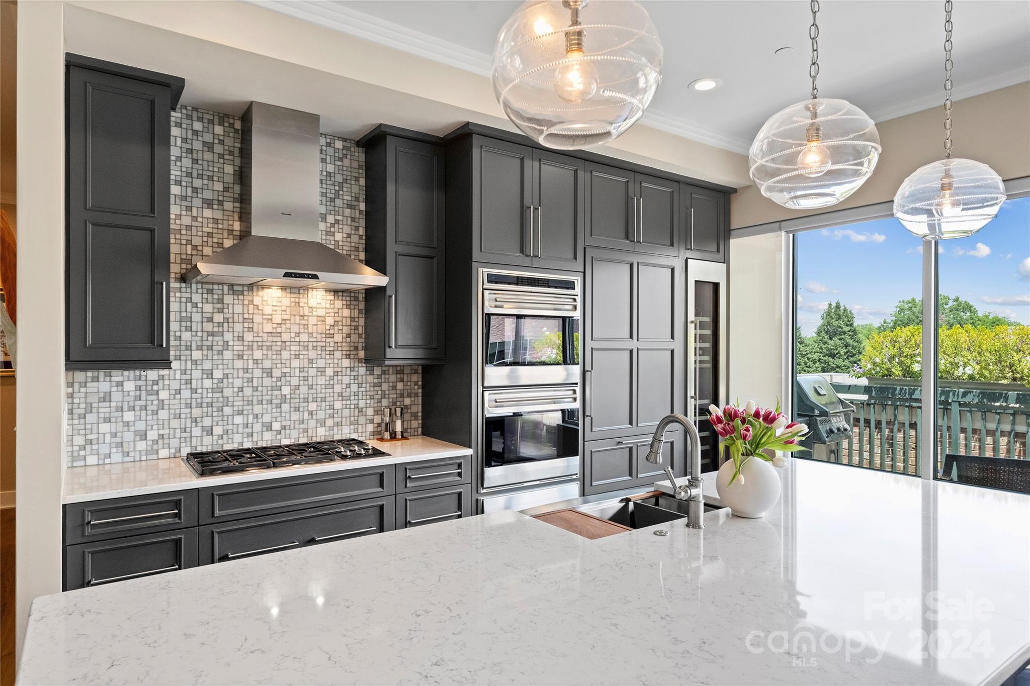 229 N Church Street Unit: 404