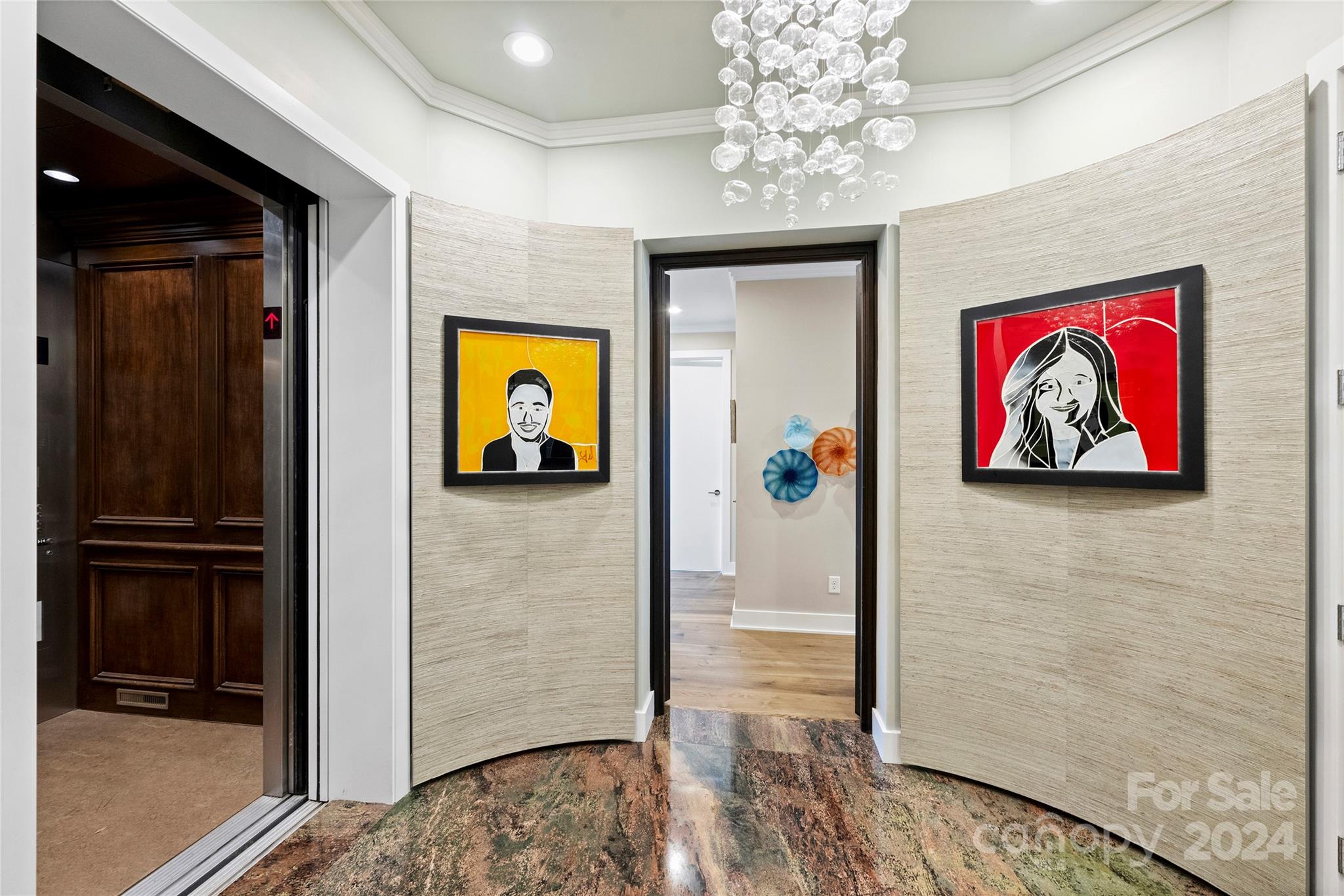 229 N Church Street Unit: 404