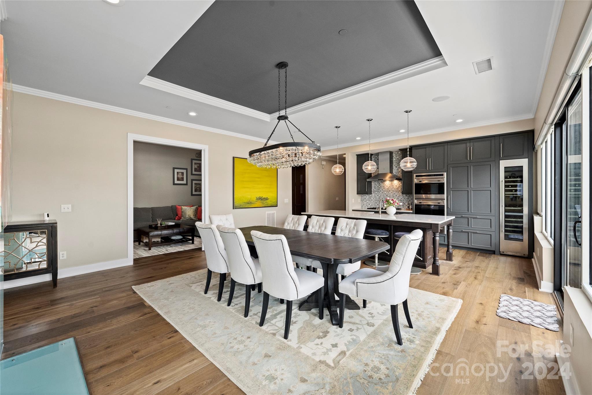 229 N Church Street Unit: 404