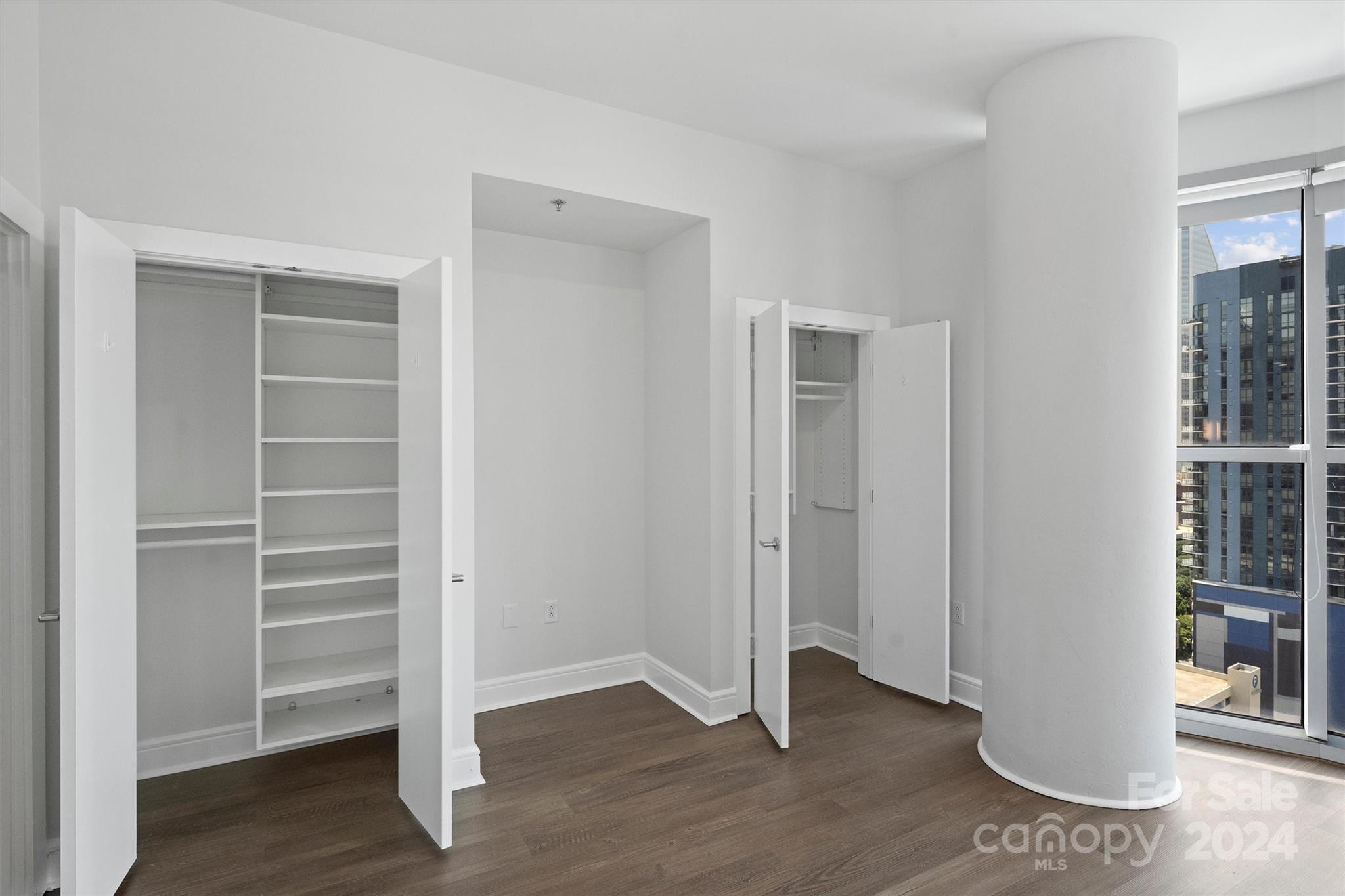 333 W Trade Street Unit: 1610