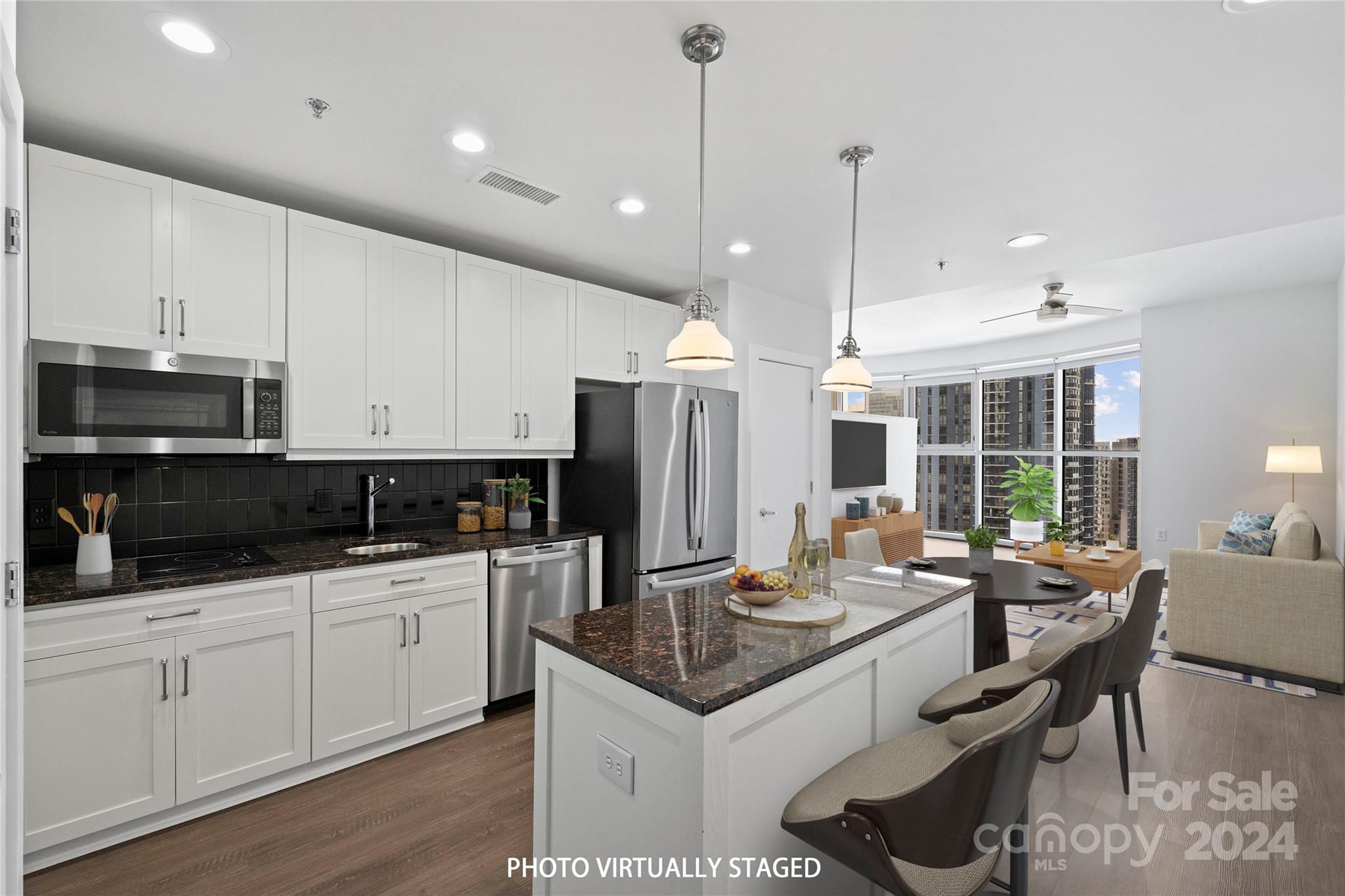 333 W Trade Street Unit: 1610