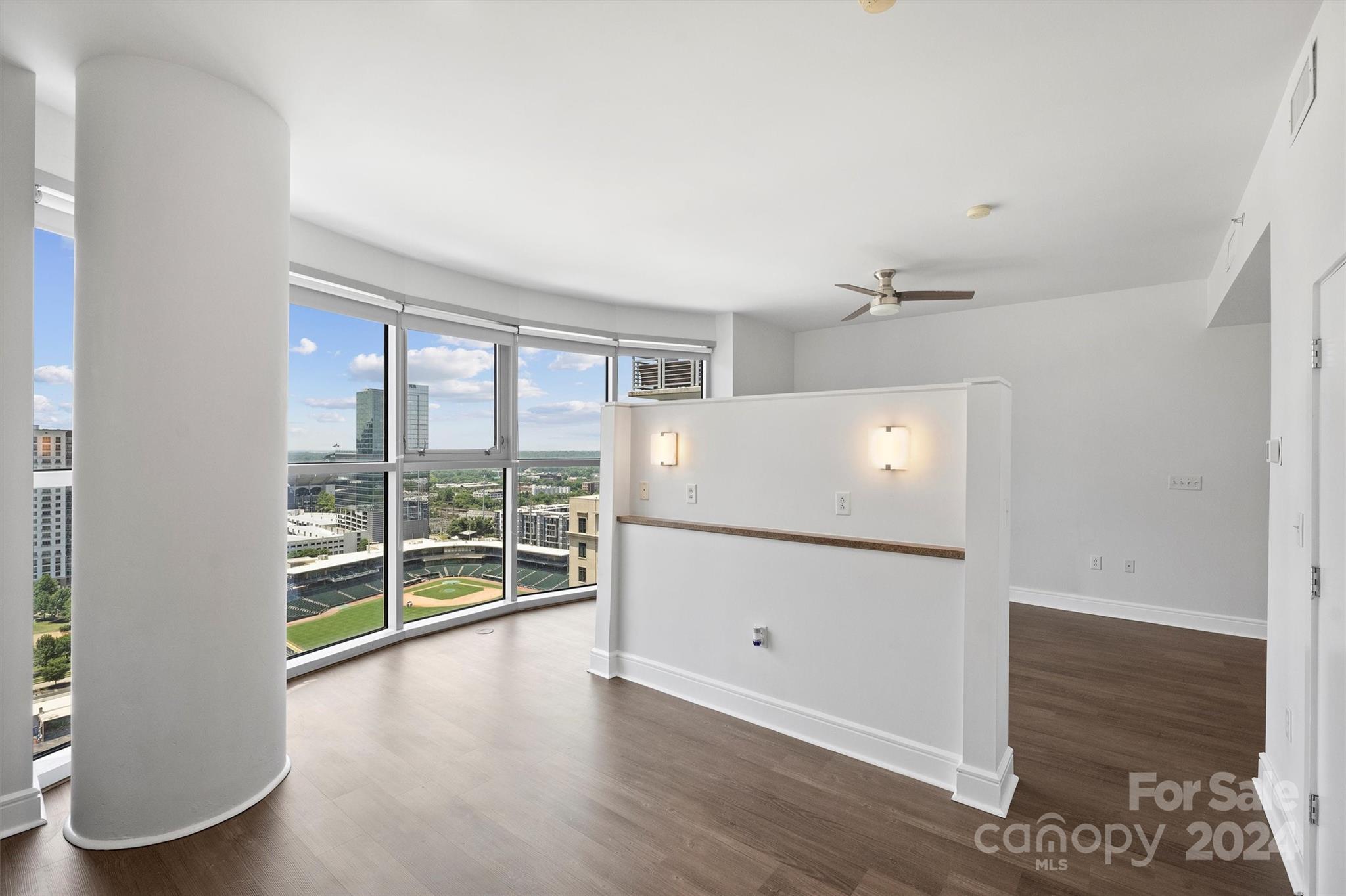 333 W Trade Street Unit: 1610