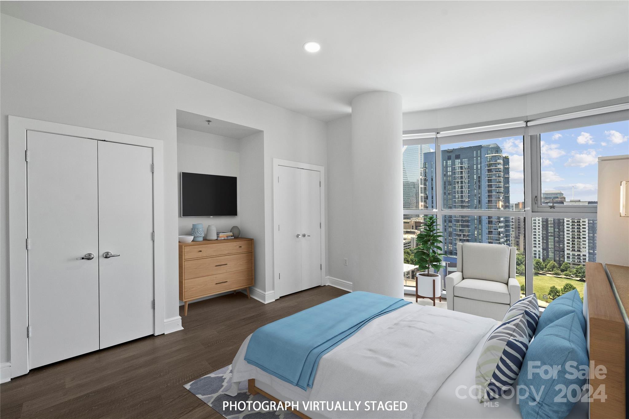 333 W Trade Street Unit: 1610