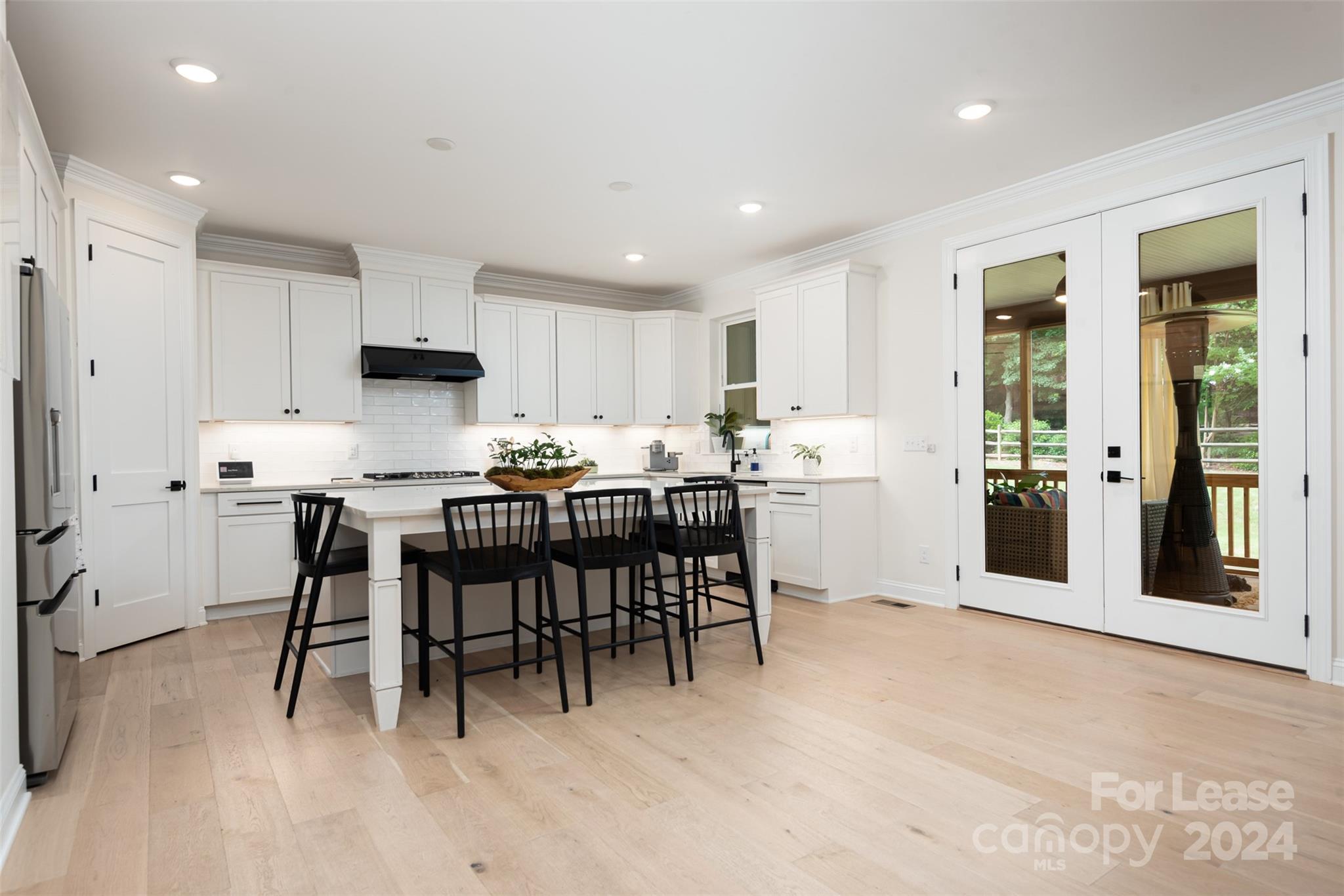 7235 Bellera Court