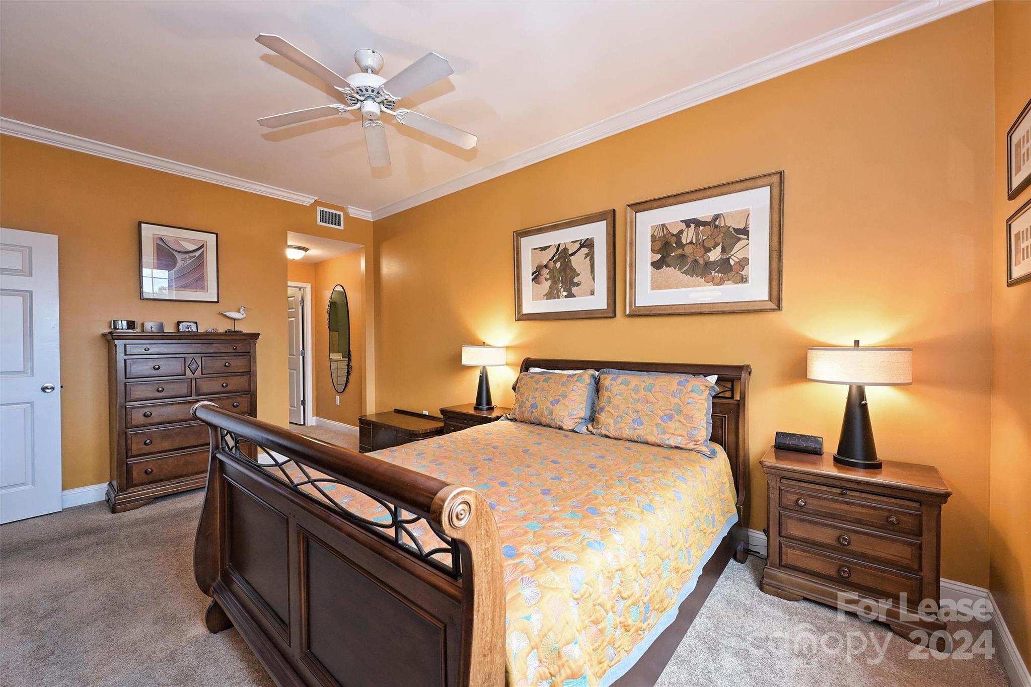 300 W 5th Street Unit: 718