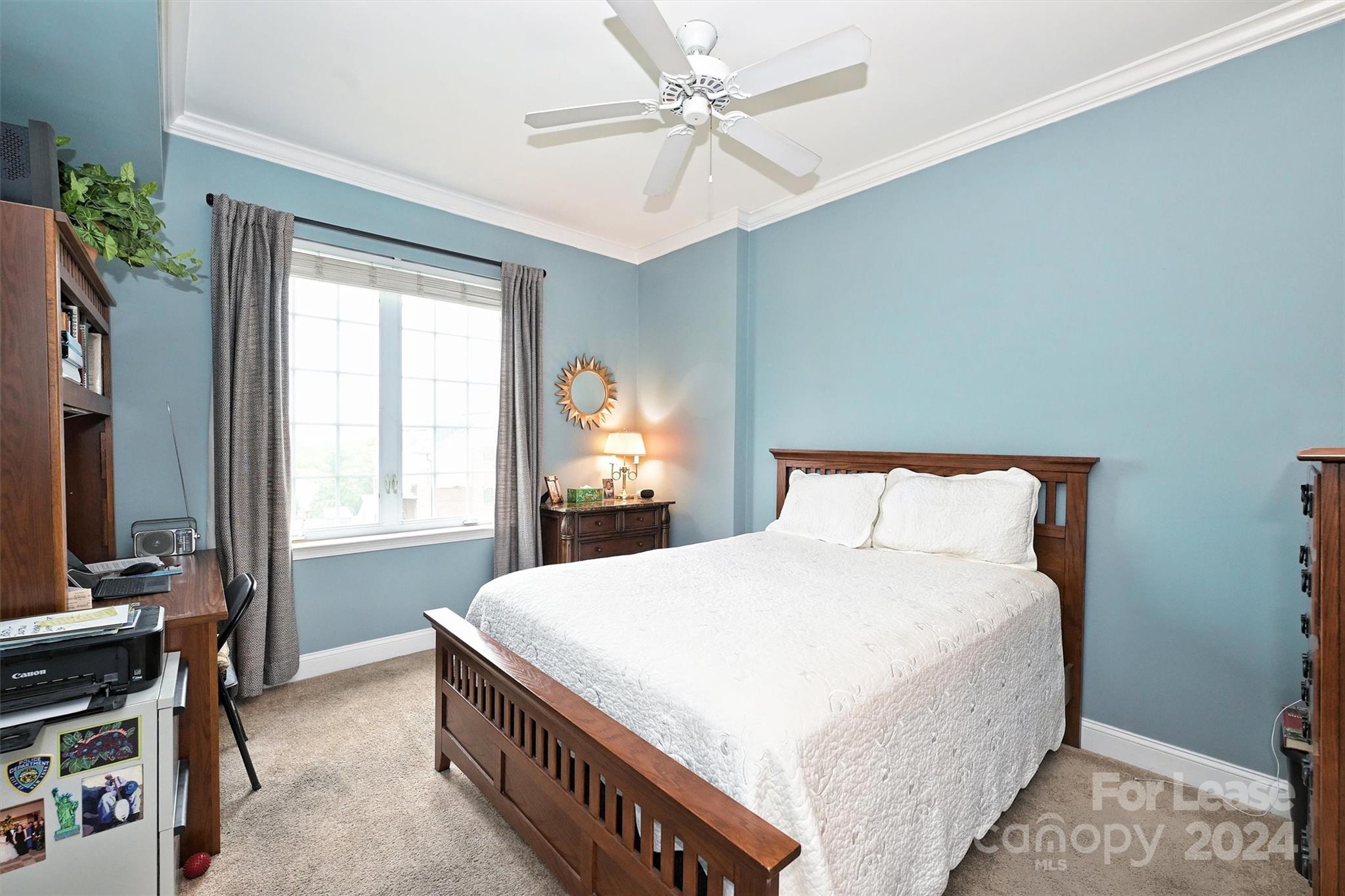 300 W 5th Street Unit: 718