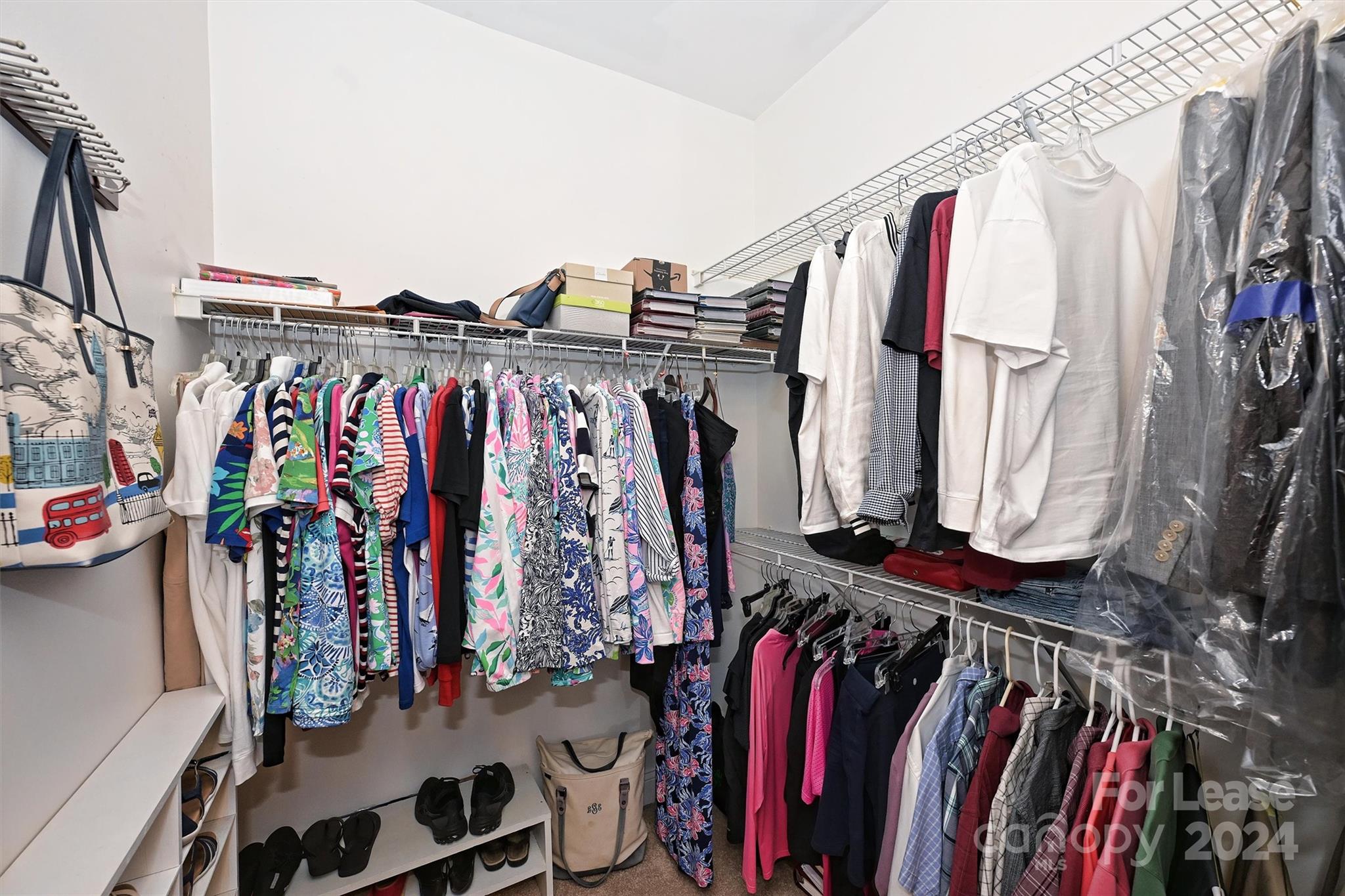 300 W 5th Street Unit: 718