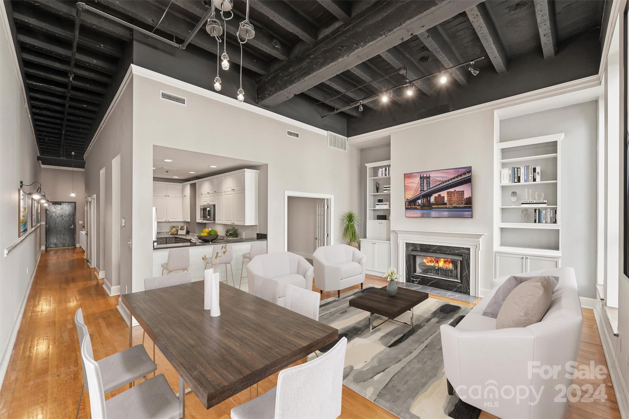 127 N Tryon Street Unit: 308