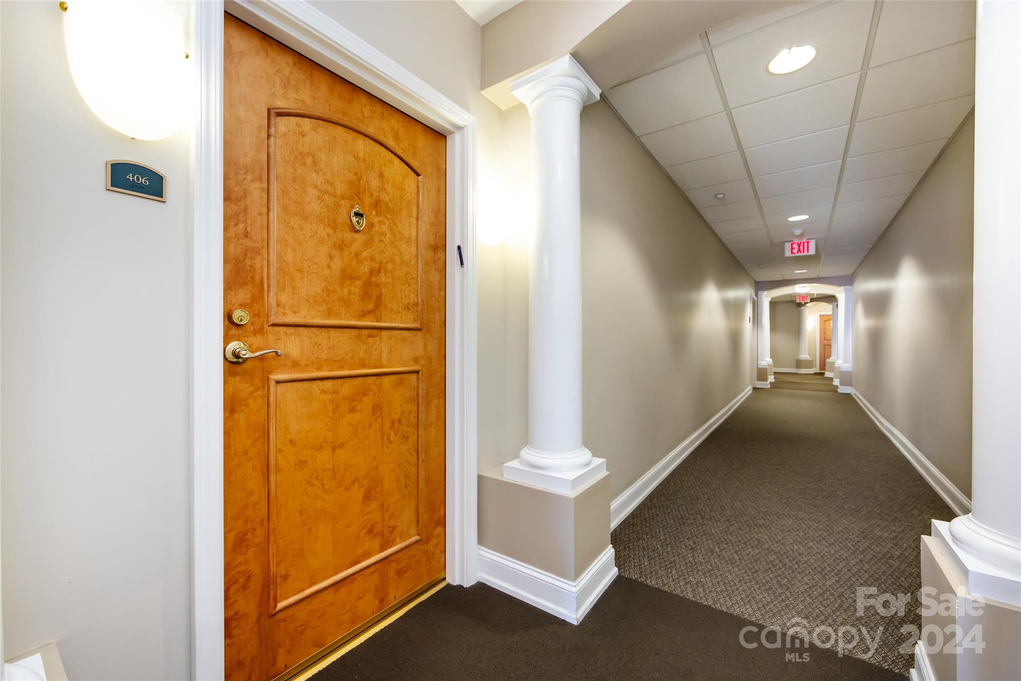 401 N Church Street Unit: 406