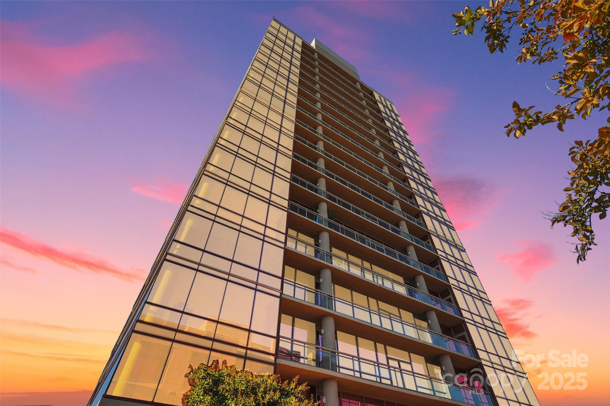 315 Arlington Avenue Unit: 2201