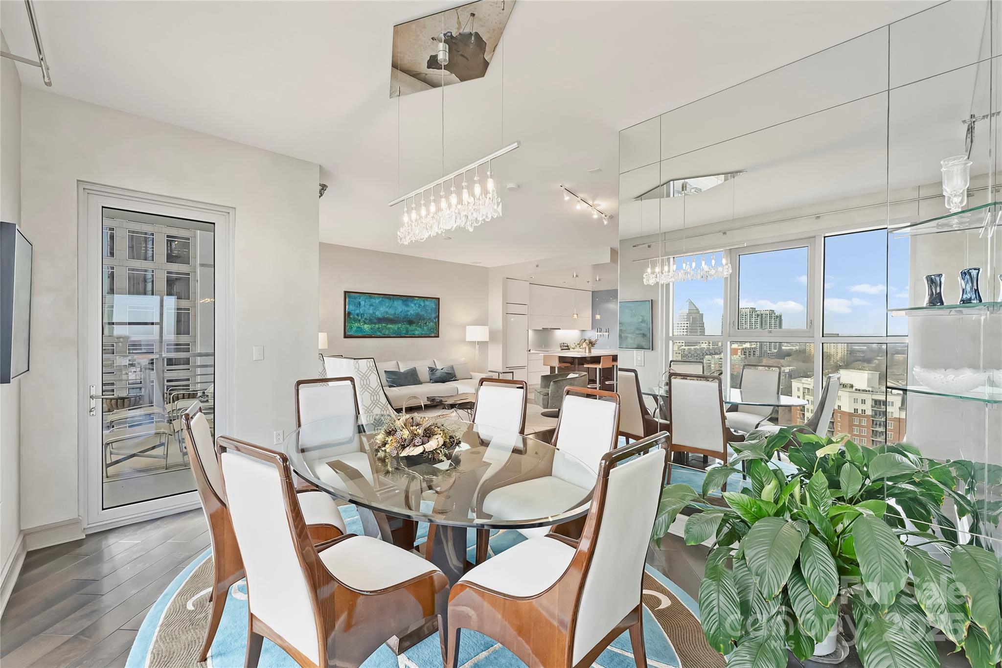 333 W Trade Street Unit: 1204