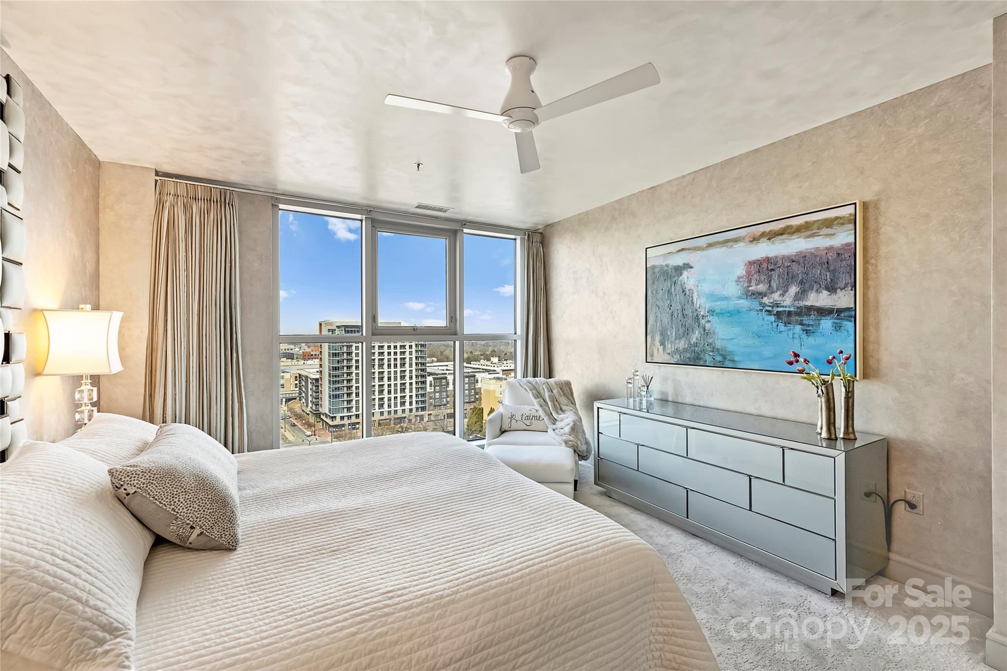 333 W Trade Street Unit: 1204