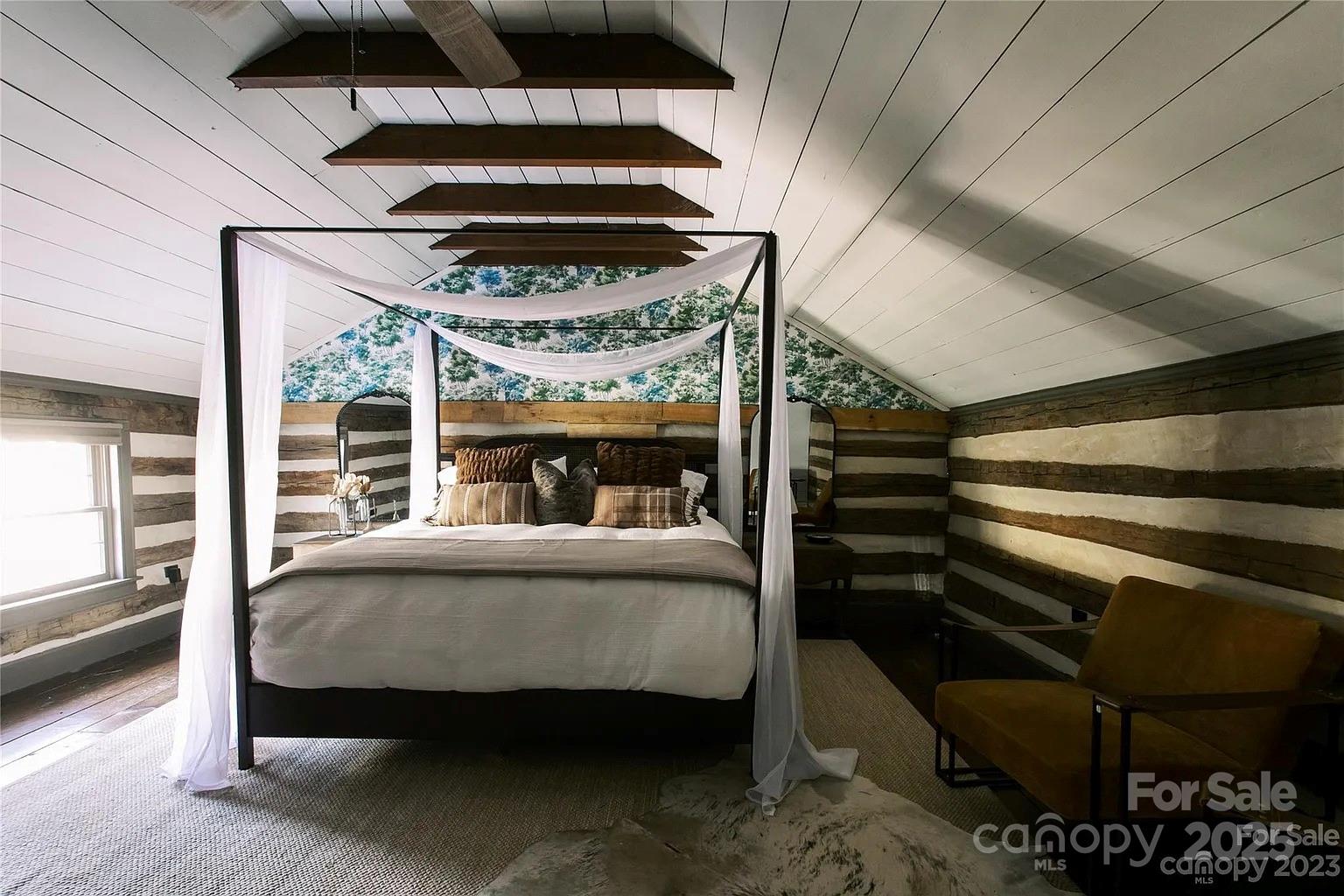 1534 NC Hwy 194 Highway