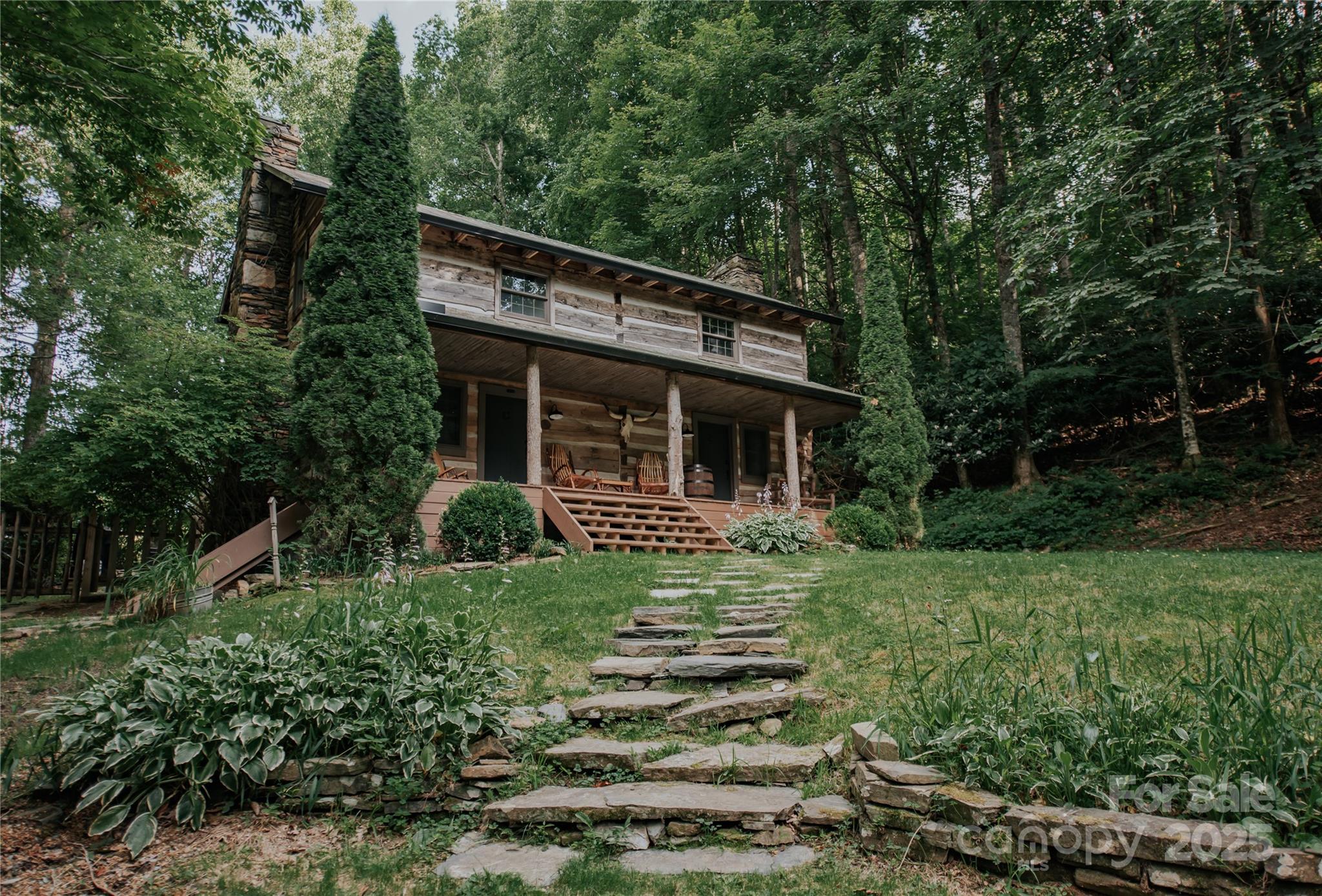 1534 NC Hwy 194 Highway