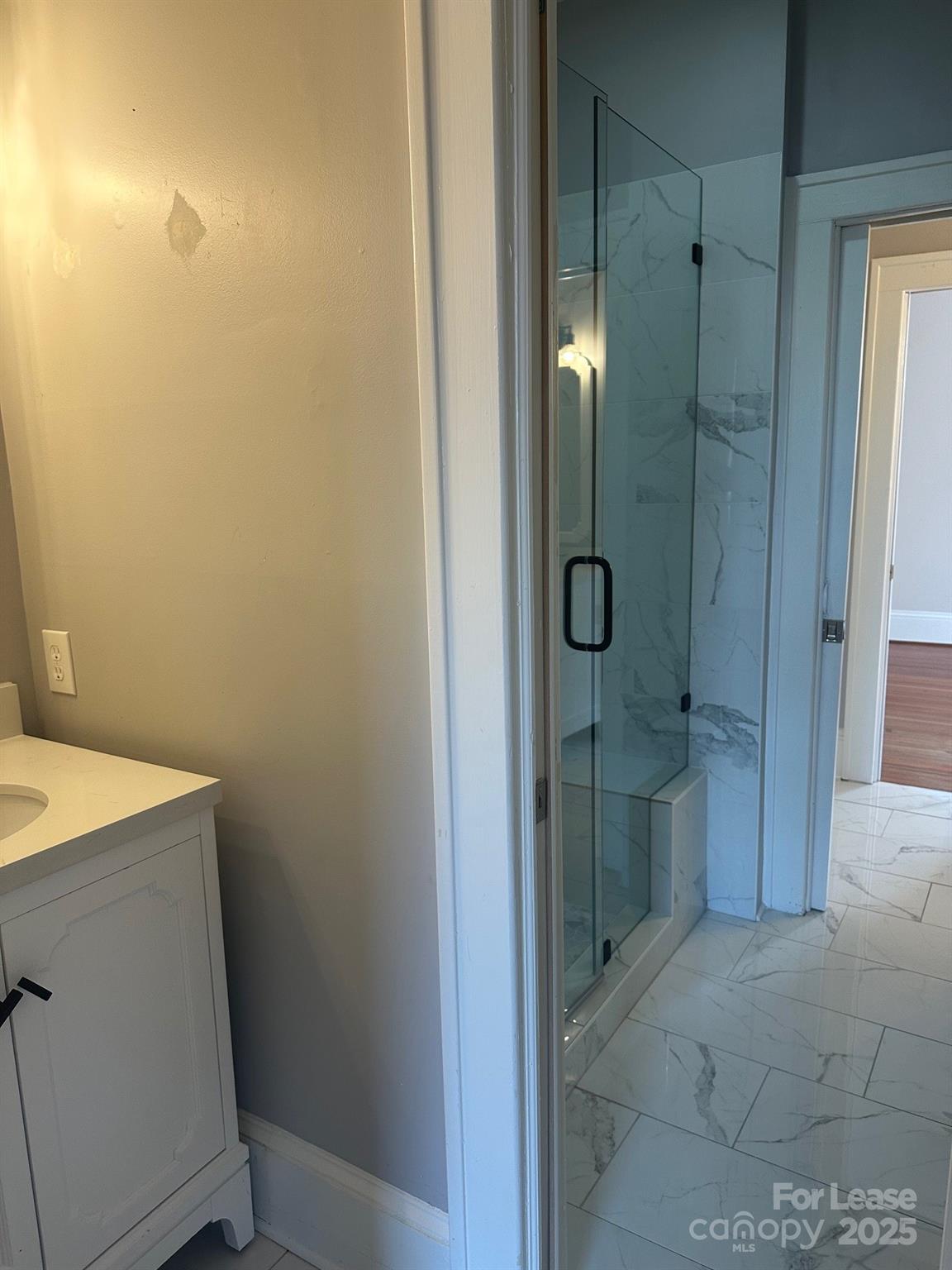 407 W 9th Street Unit: A