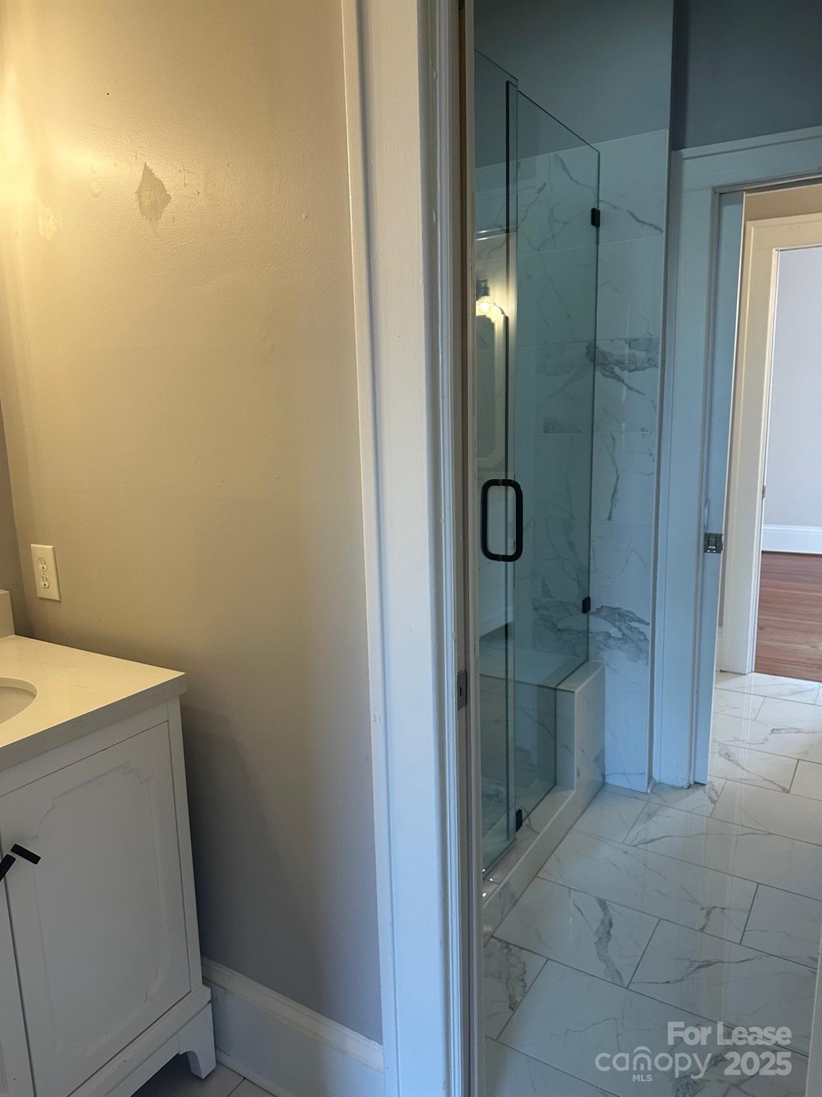 407 W 9th Street Unit: A