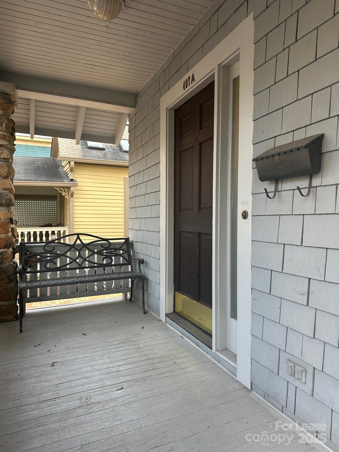 407 W 9th Street Unit: A