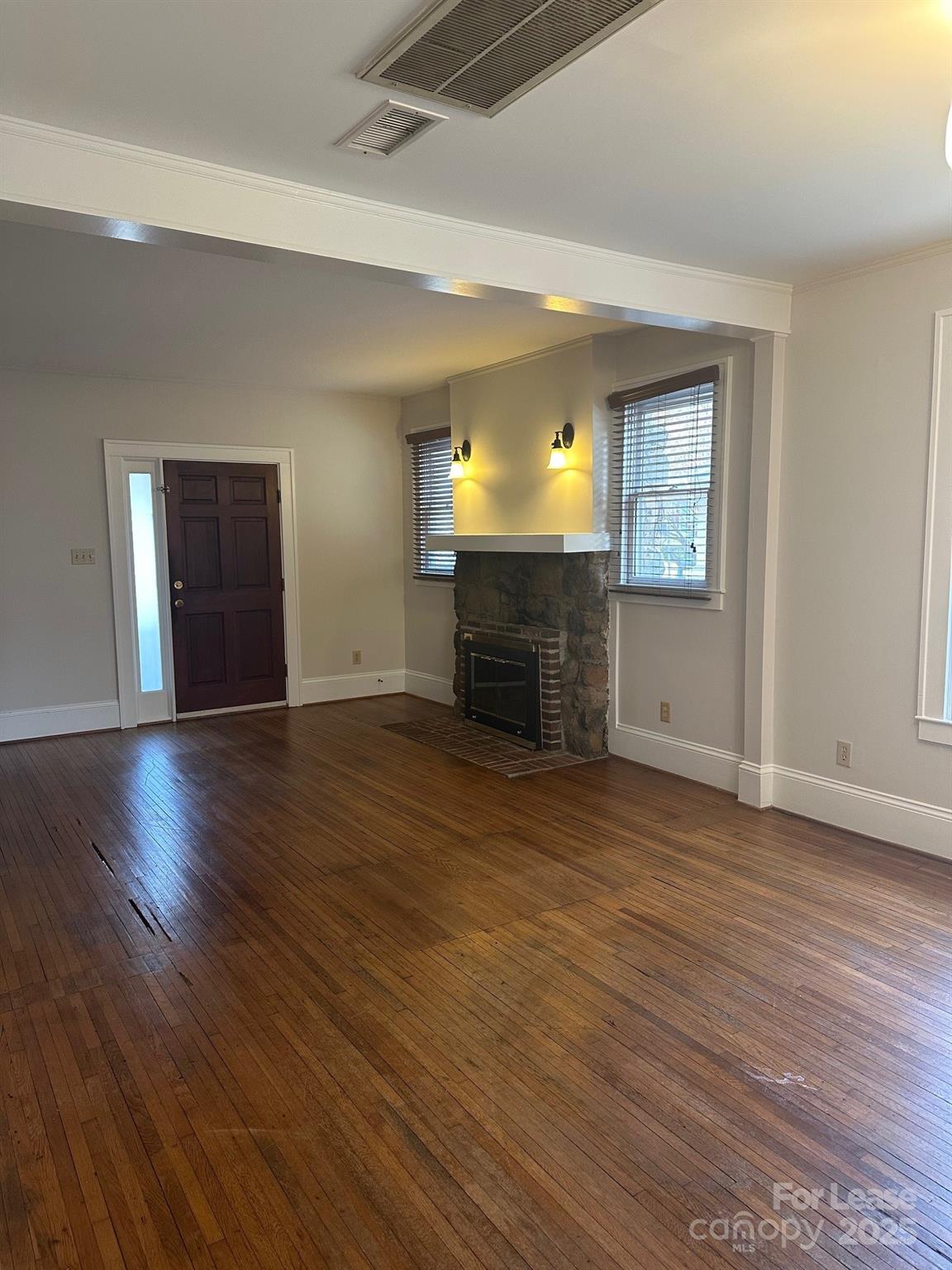 407 W 9th Street Unit: A