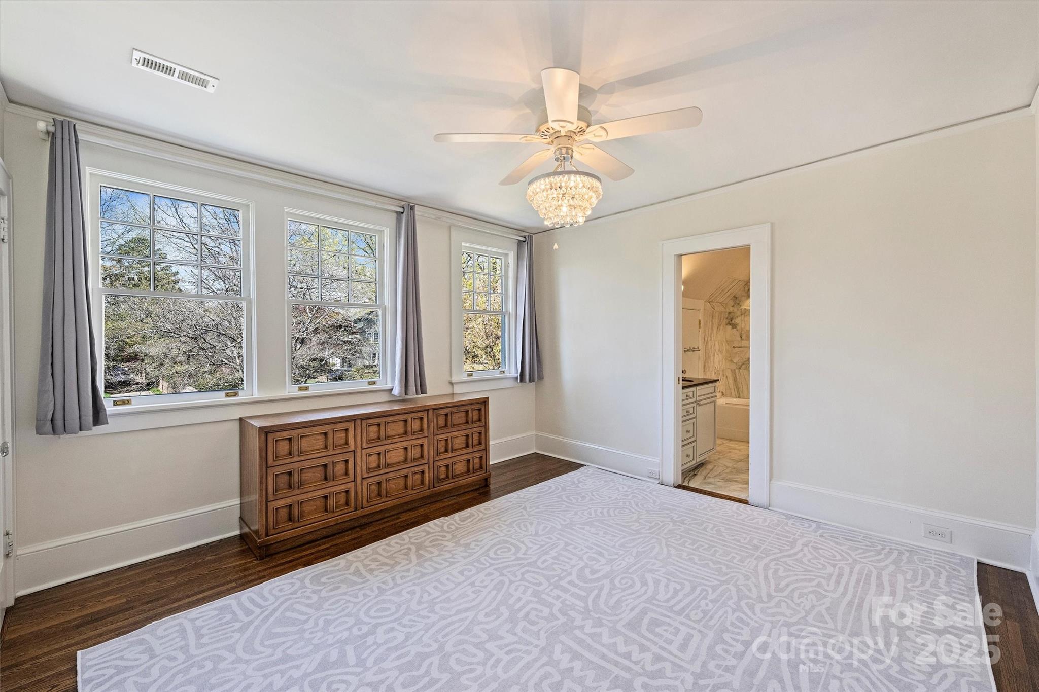 2021 Dilworth Road W