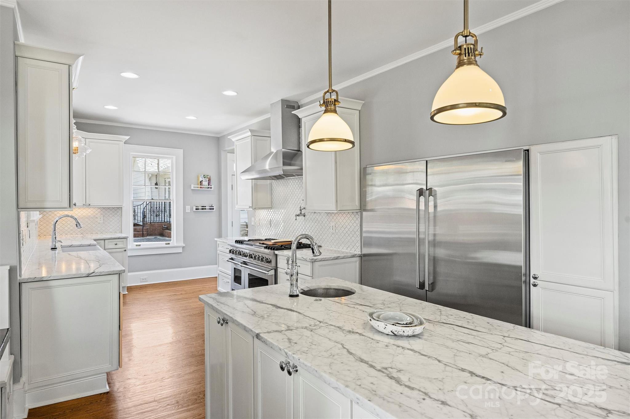 2021 Dilworth Road W