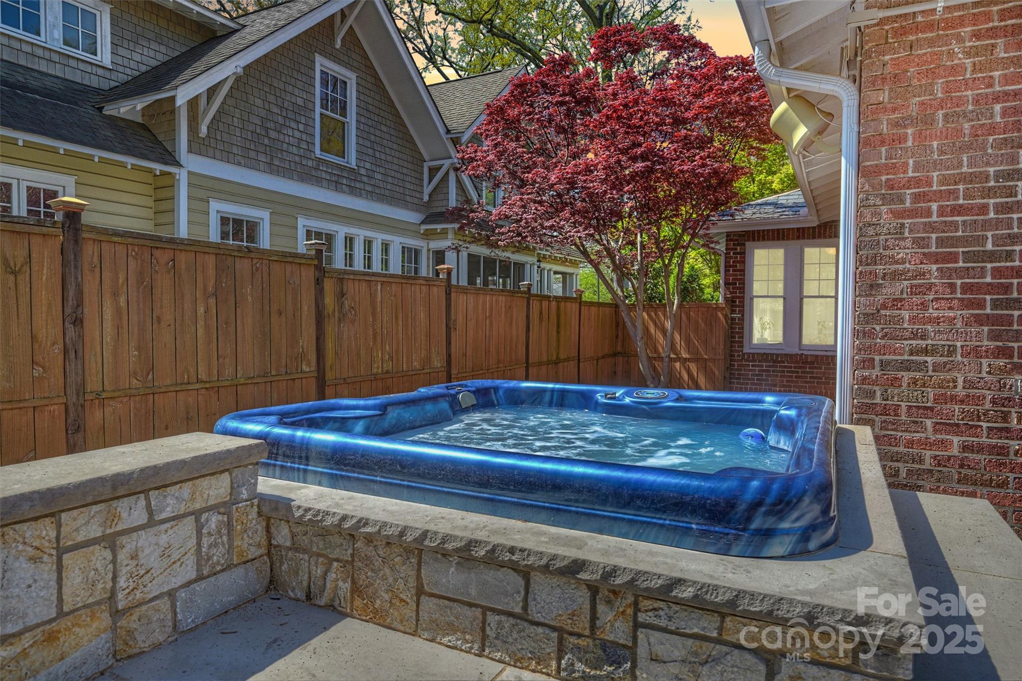 2021 Dilworth Road W