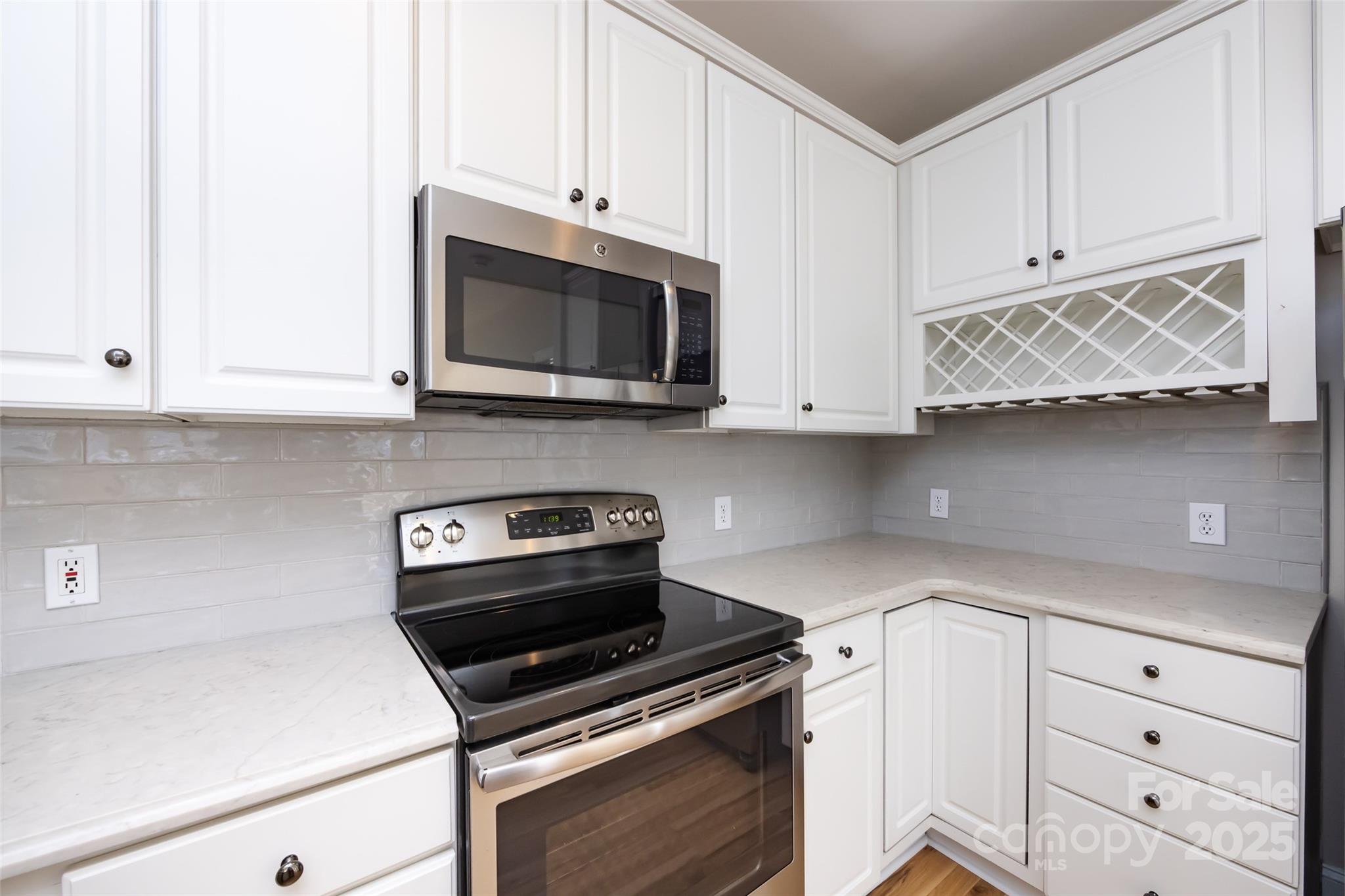 400 N Church Street Unit: 413