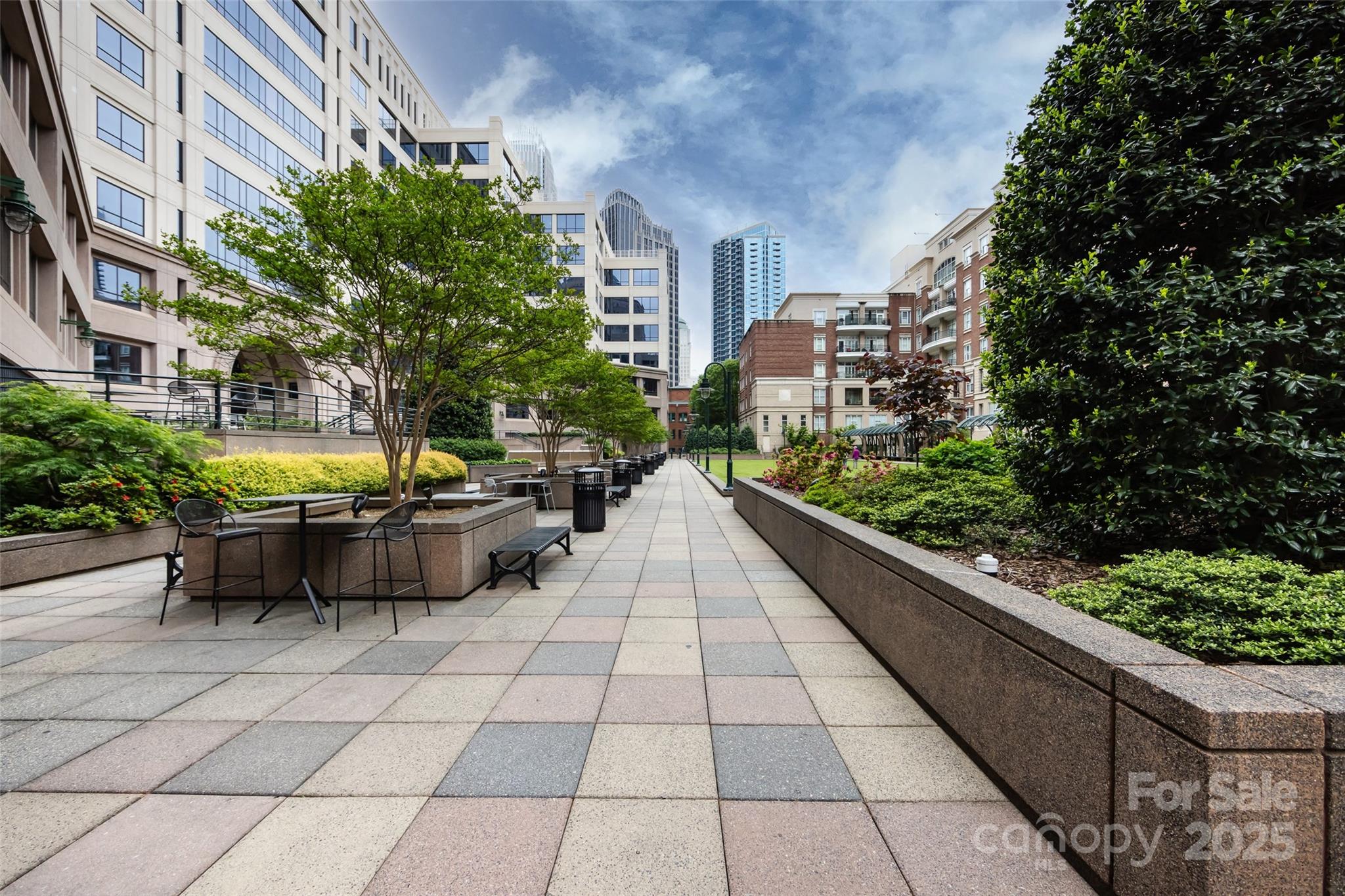 400 N Church Street Unit: 413