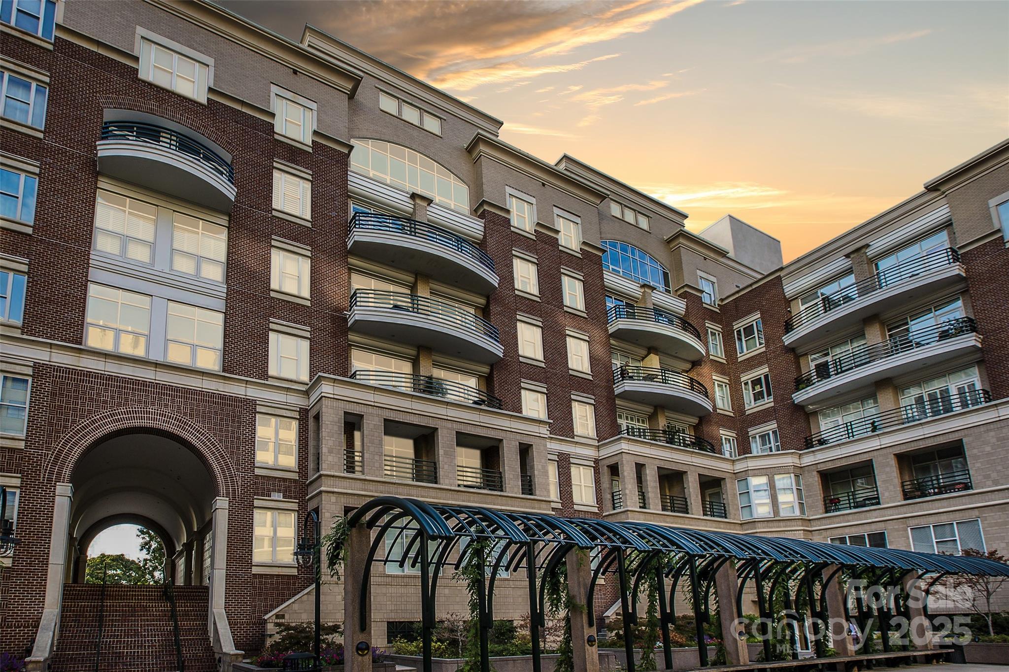 400 N Church Street Unit: 413