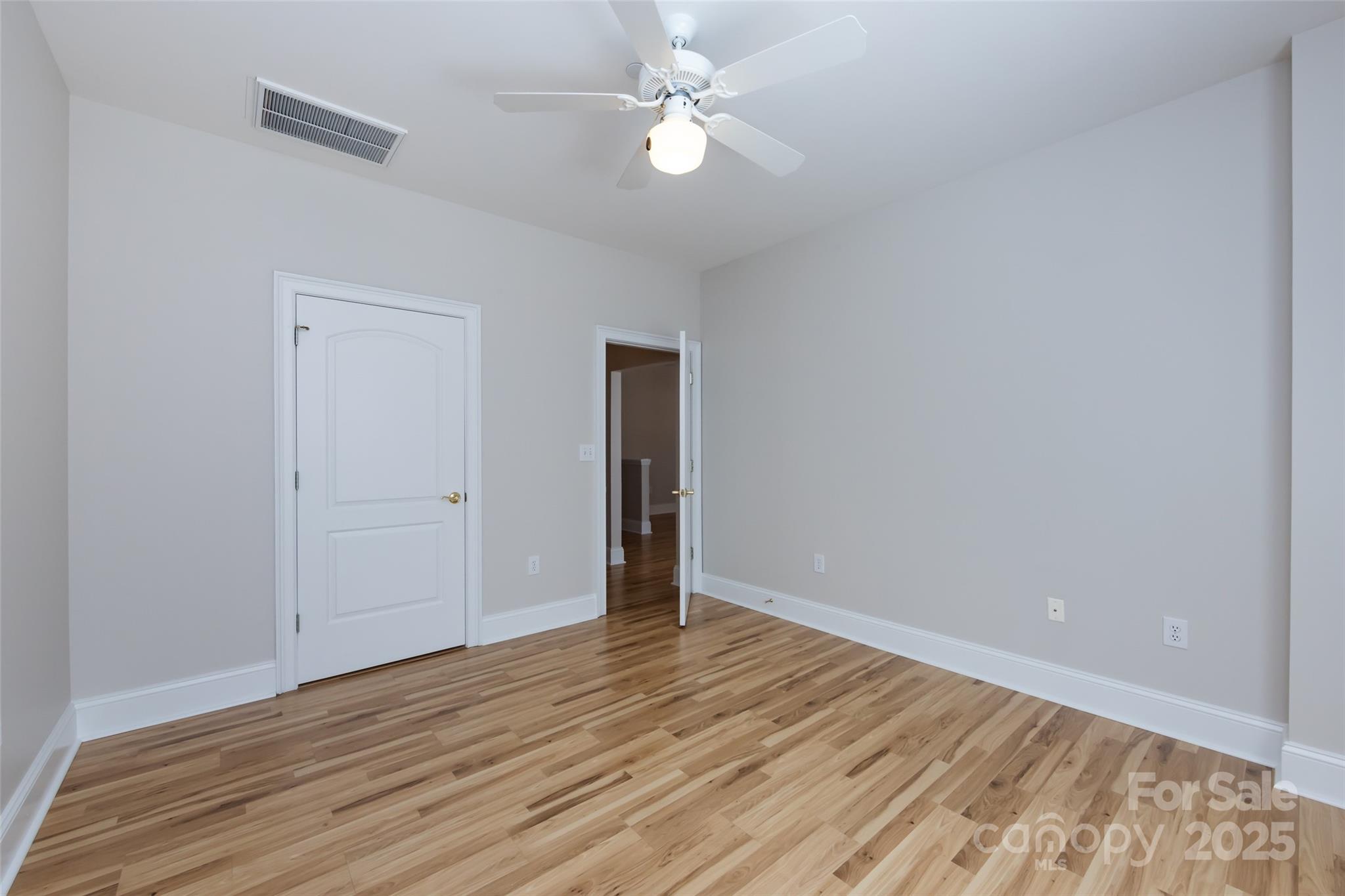 400 N Church Street Unit: 413