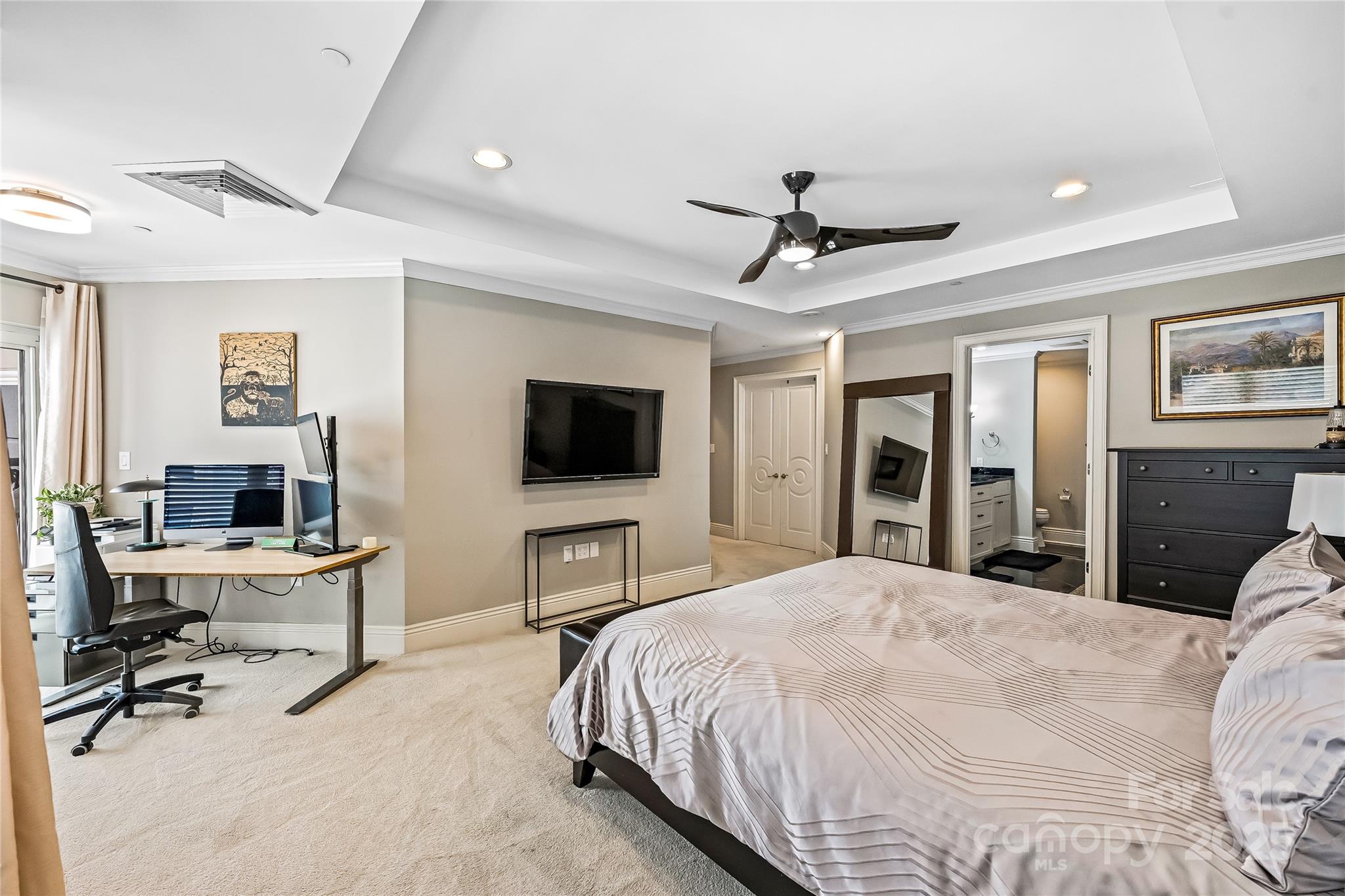 520 E Martin Luther King Jr Boulevard Unit: 1002