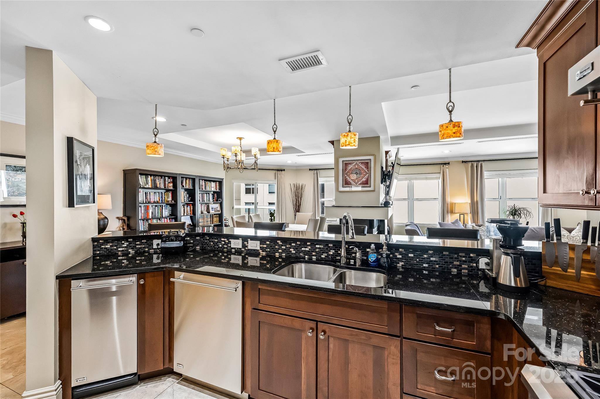 520 E Martin Luther King Jr Boulevard Unit: 1002