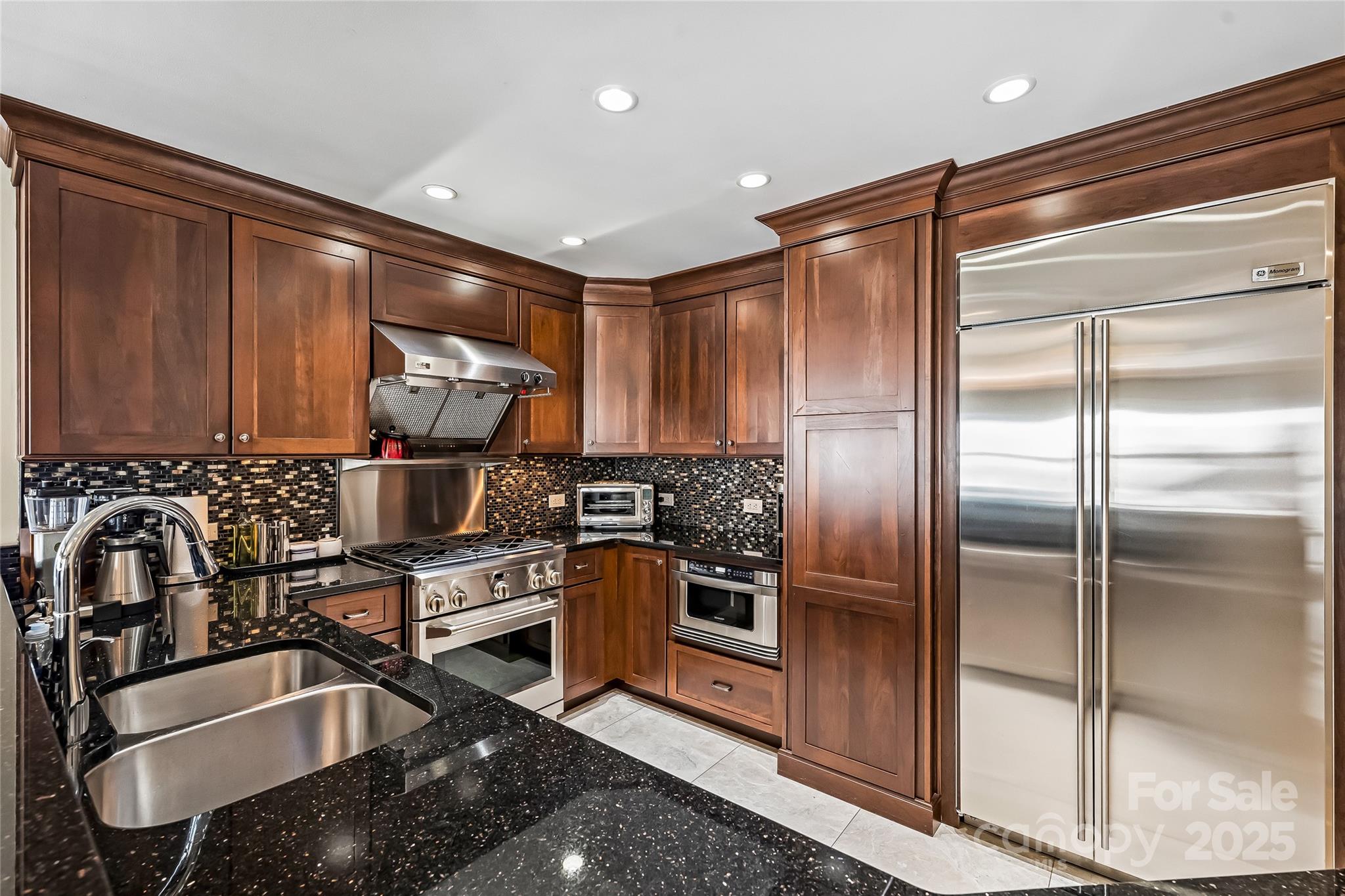 520 E Martin Luther King Jr Boulevard Unit: 1002