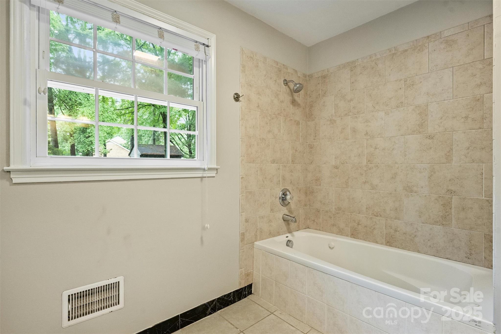 2301 Seth Thomas Road