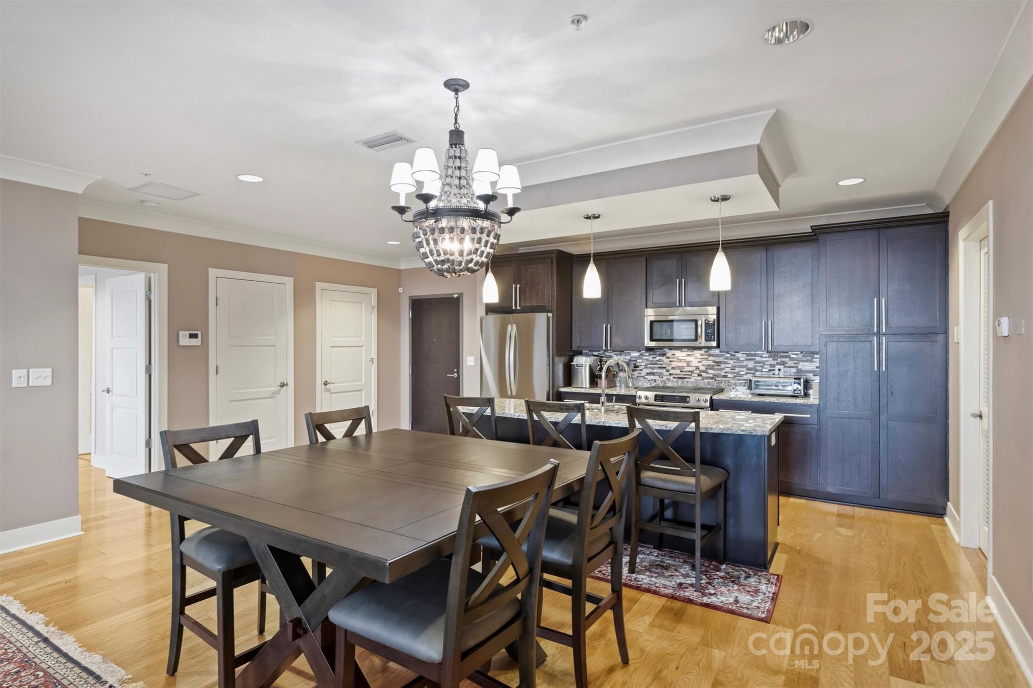 222 S Caldwell Street Unit: 1812