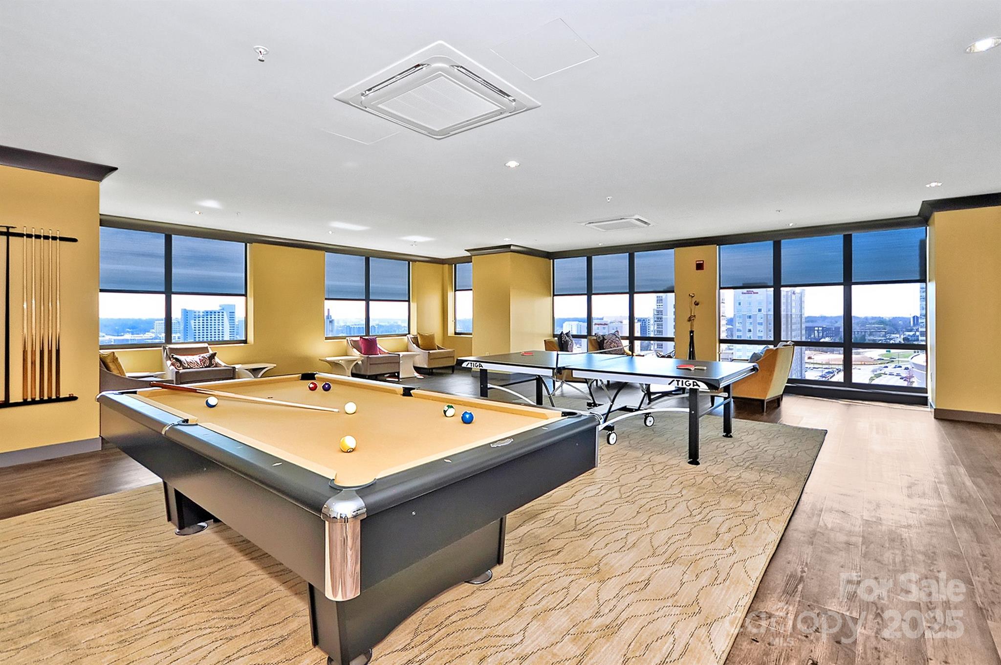 222 S Caldwell Street Unit: 1812