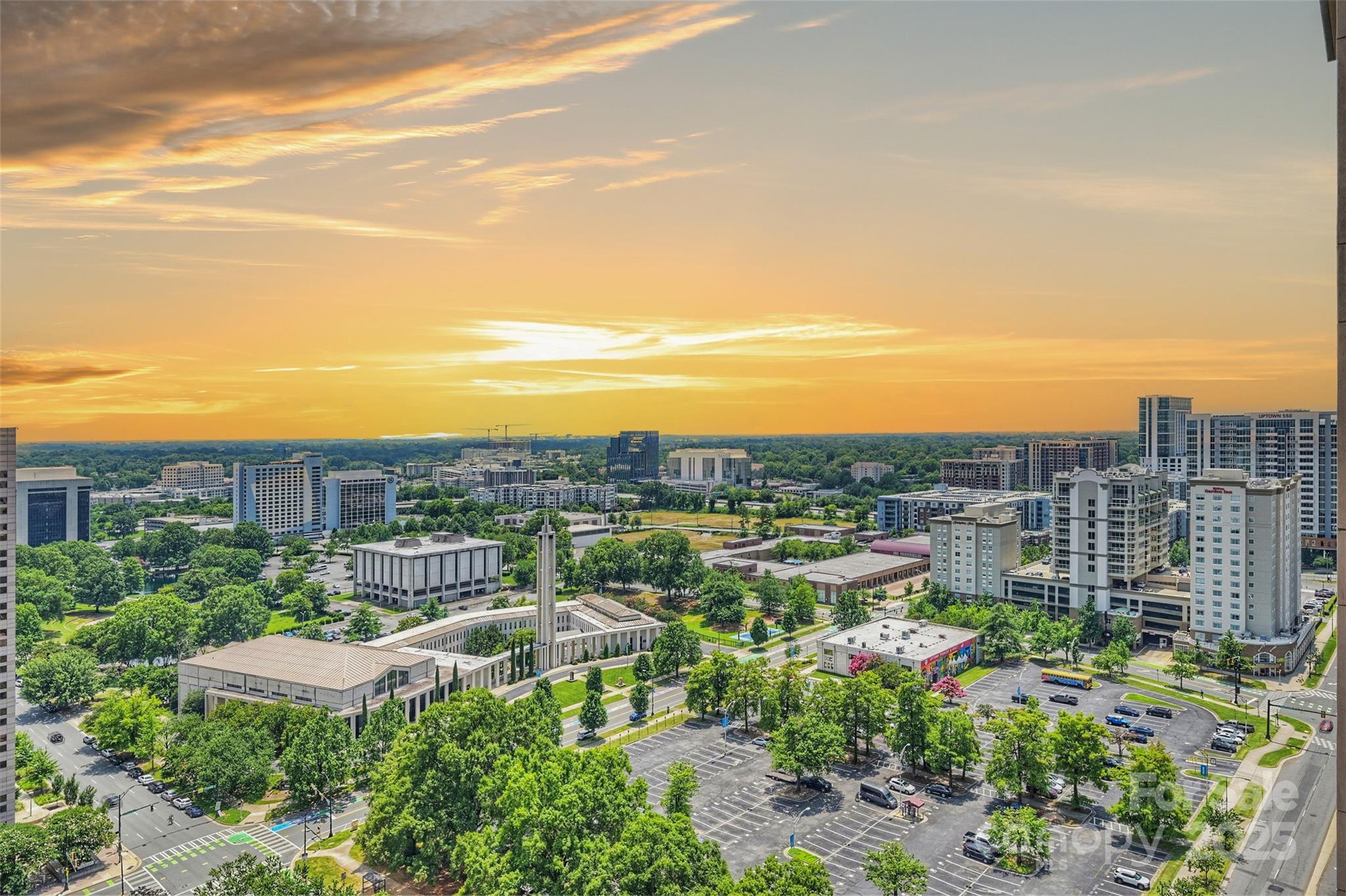 222 S Caldwell Street Unit: 1812