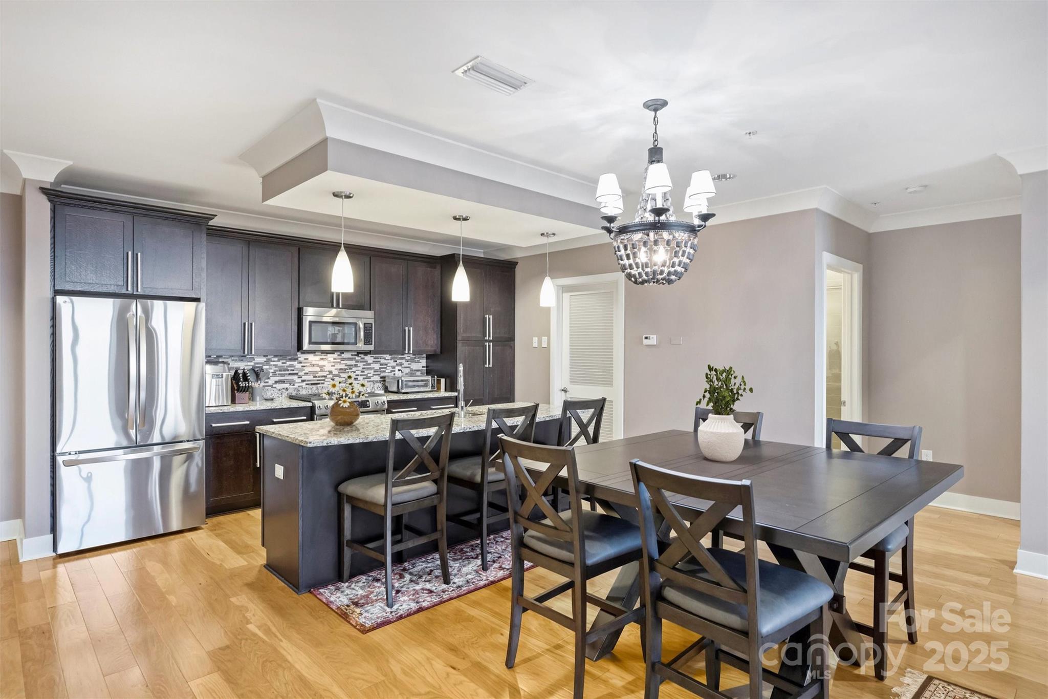 222 S Caldwell Street Unit: 1812