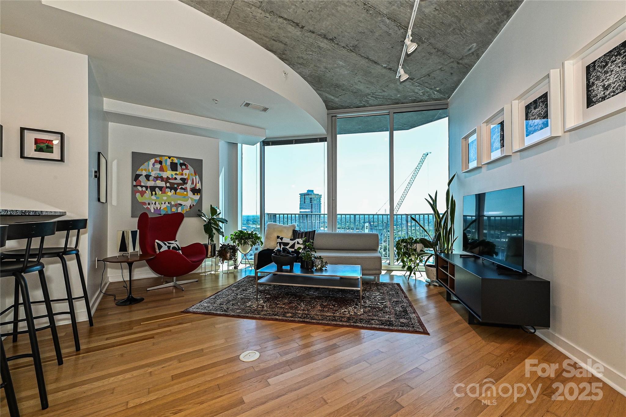 210 N Church Street Unit: 2013