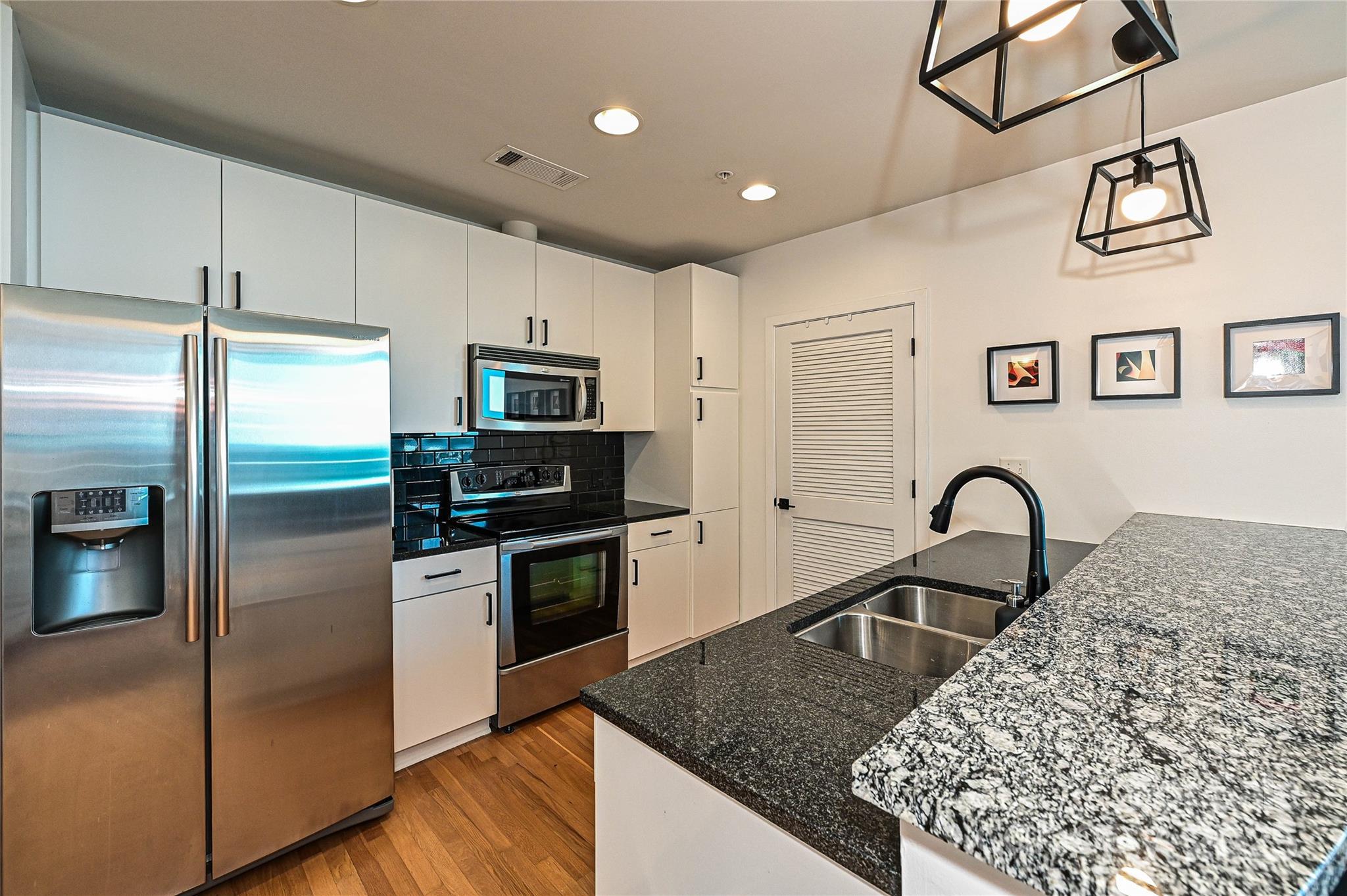 210 N Church Street Unit: 2013