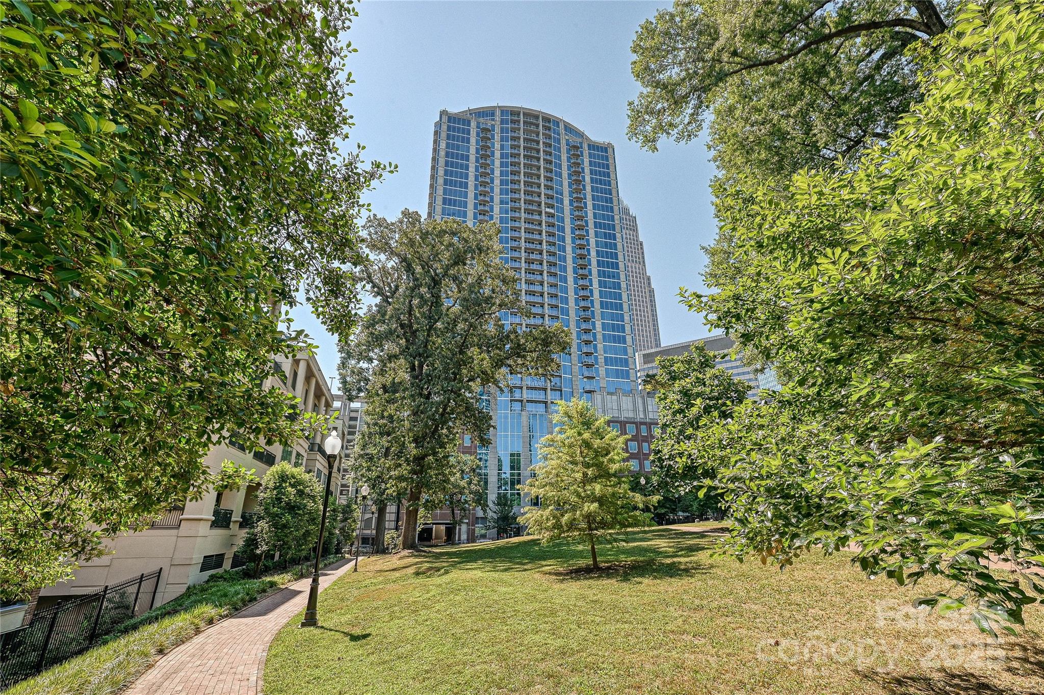 210 N Church Street Unit: 2013