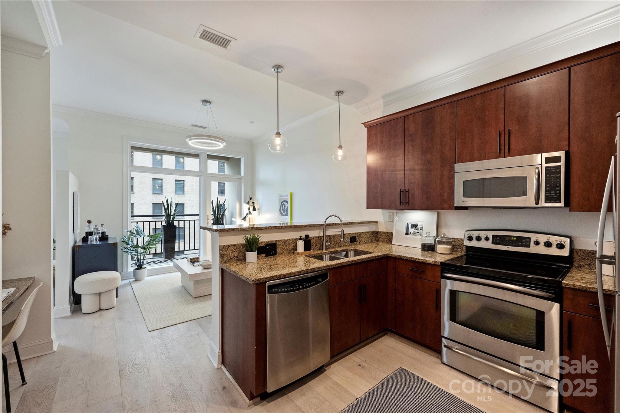 230 S Tryon Street Unit: 403