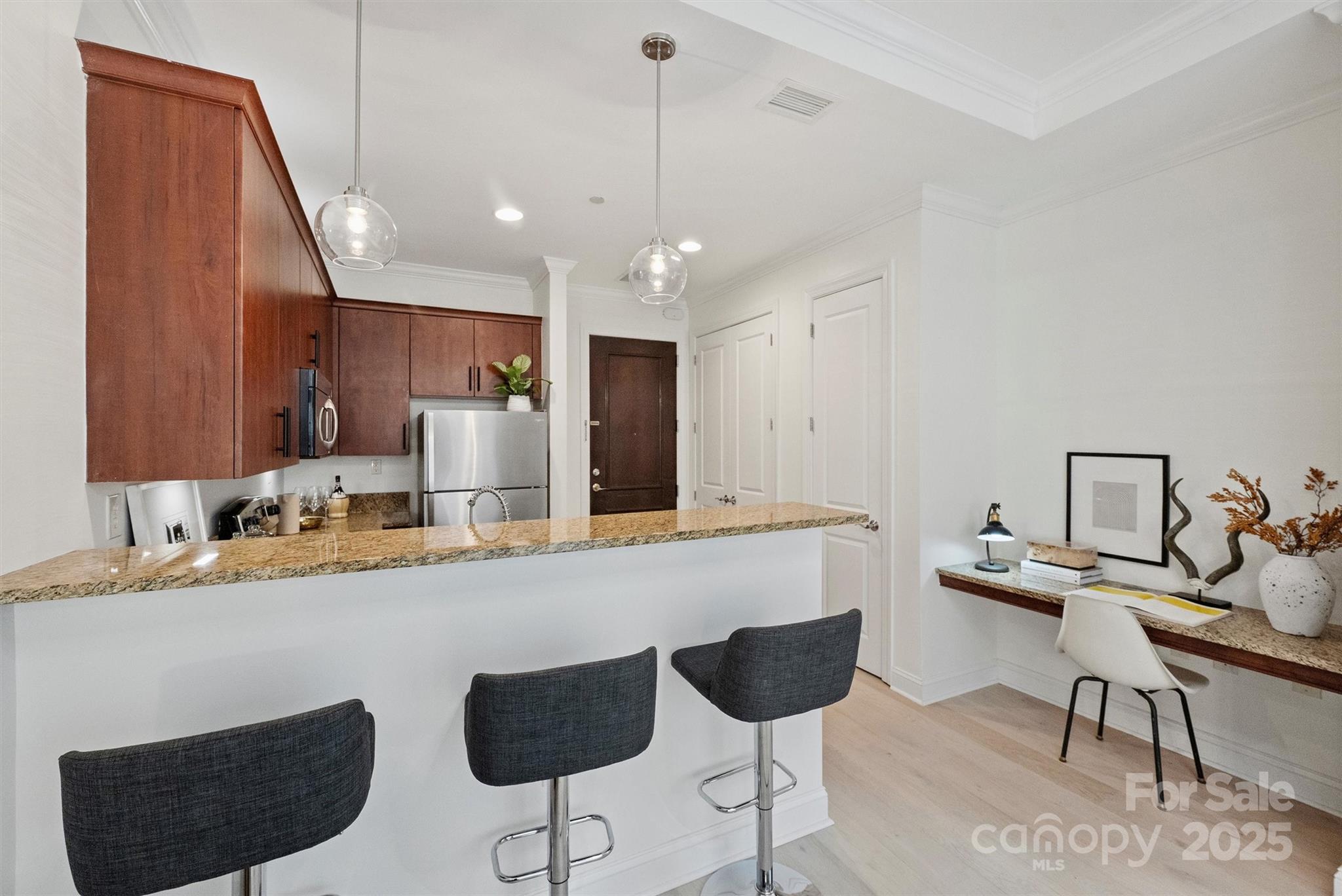 230 S Tryon Street Unit: 403