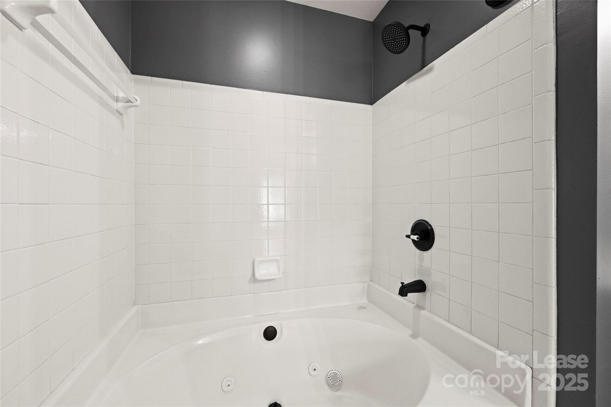 343 W 7th Street